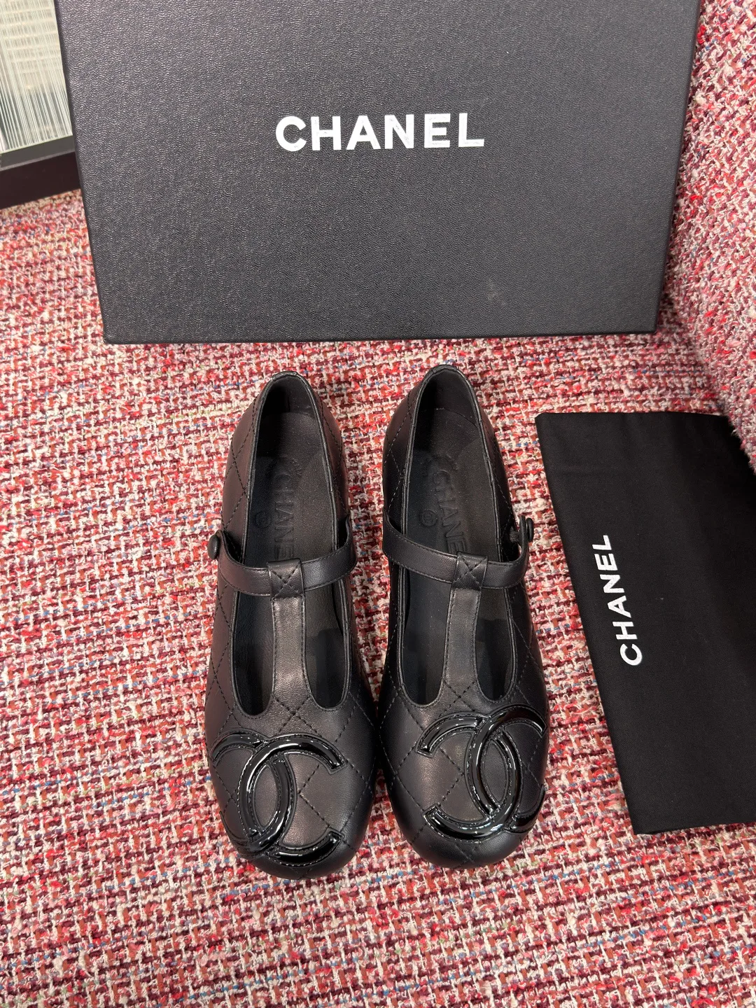 Women's Ballet Flats CHANEL 17480135