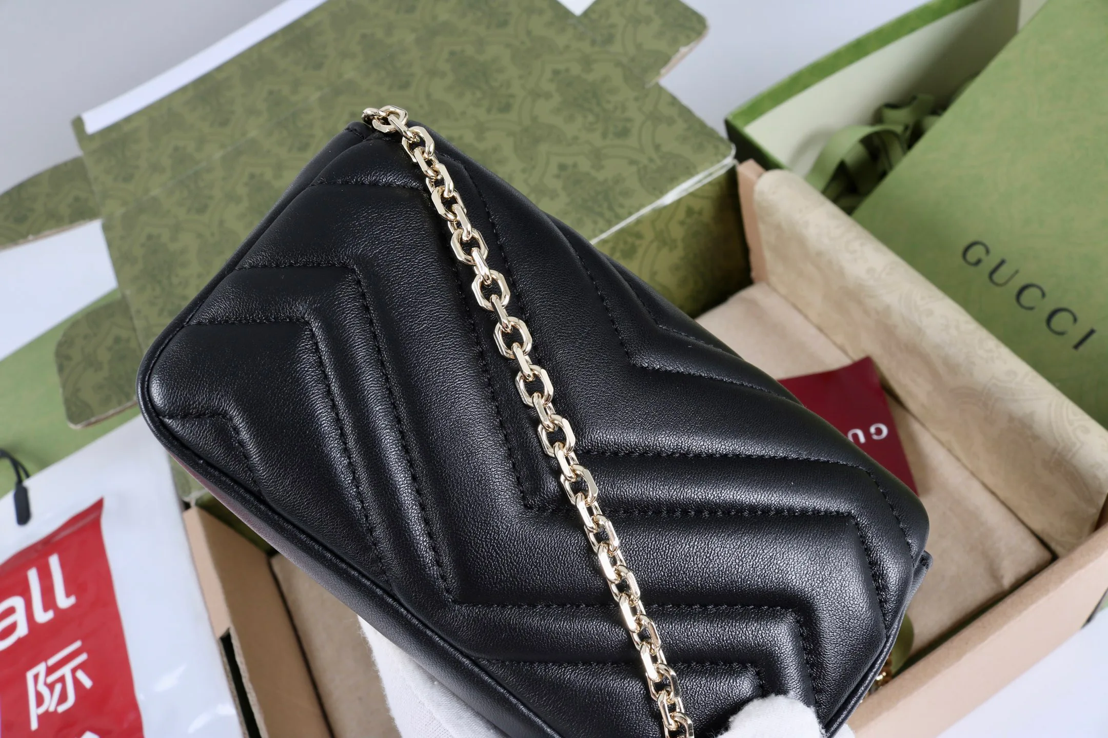 Women's Classic Handbags GUCCI 18005069