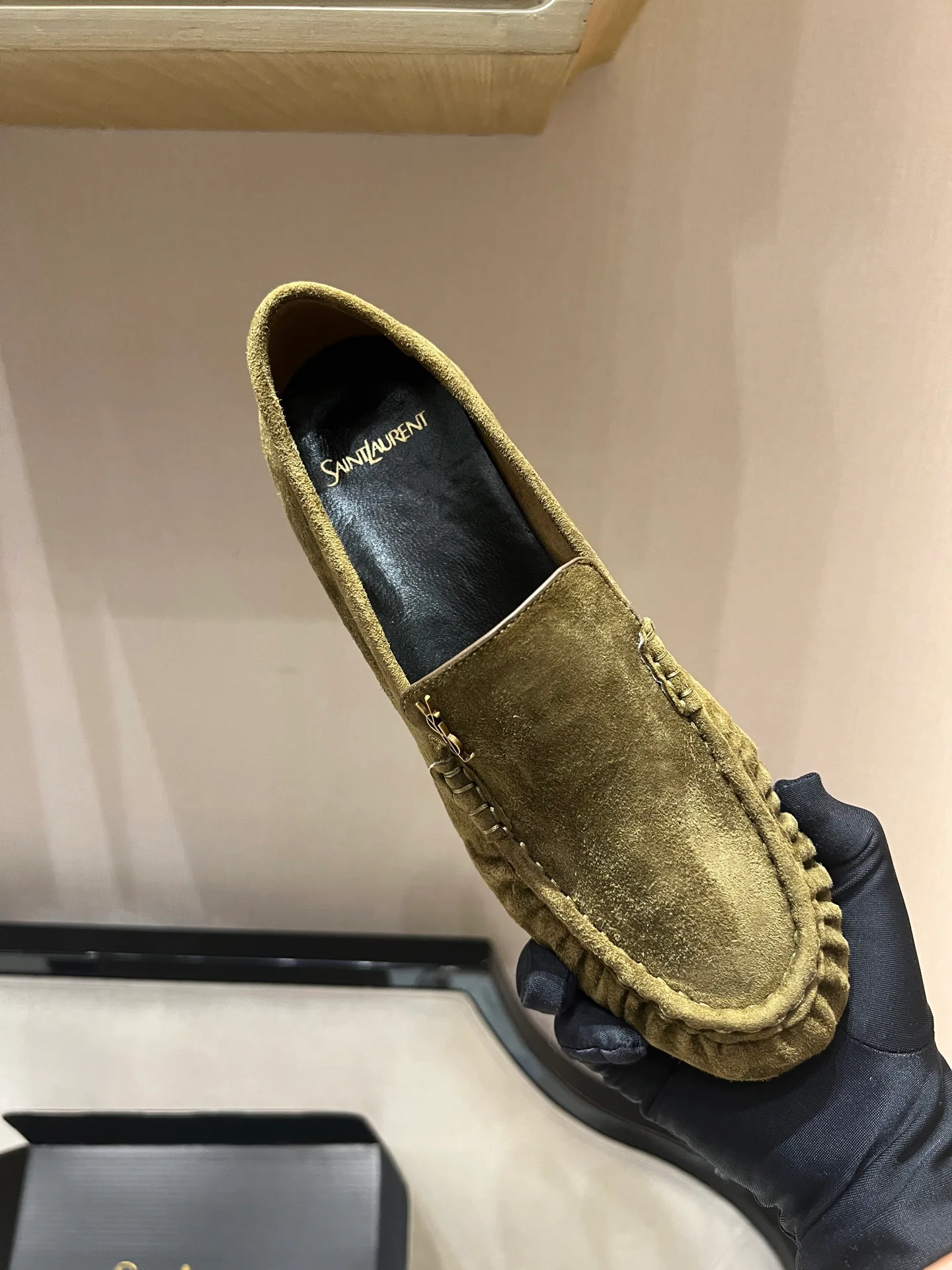 Women's Loafers And Moccasins SAINT LAURENT 17897584
