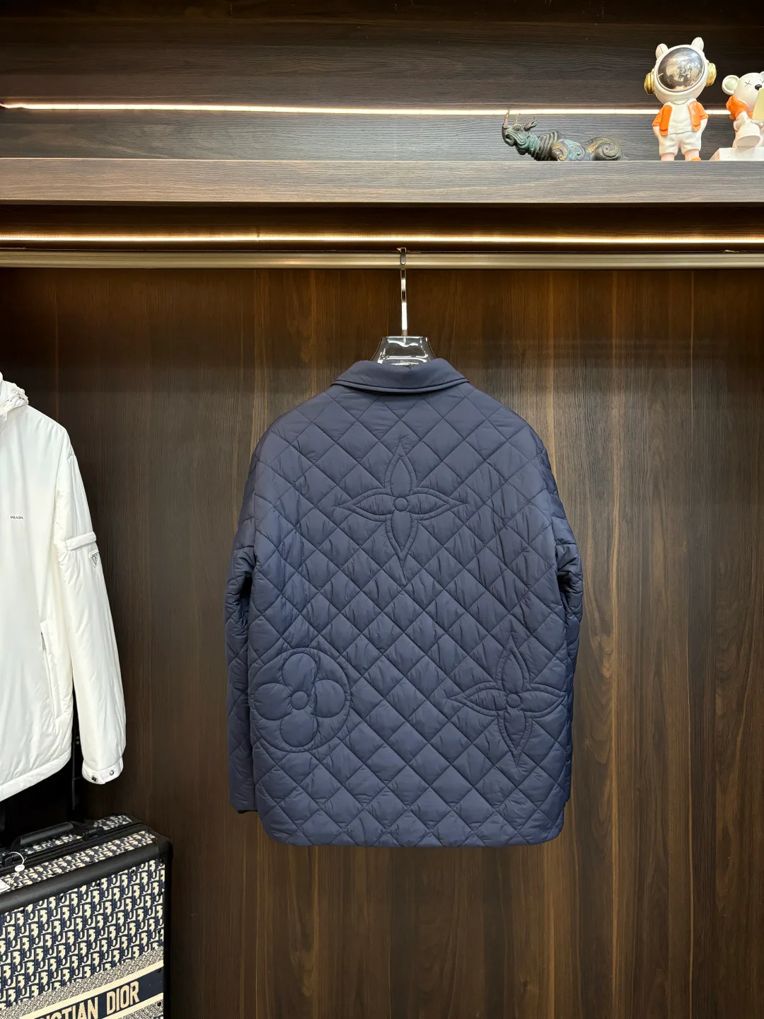 Men's Jackets And Down Jackets LOUIS VUITTON 18140202