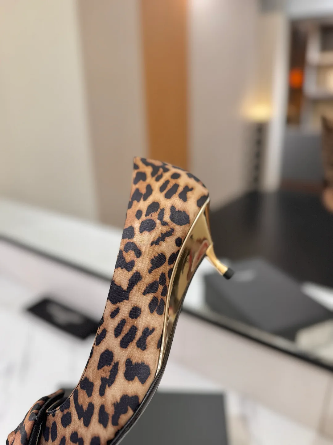 Women's Heels SAINT LAURENT 18322937