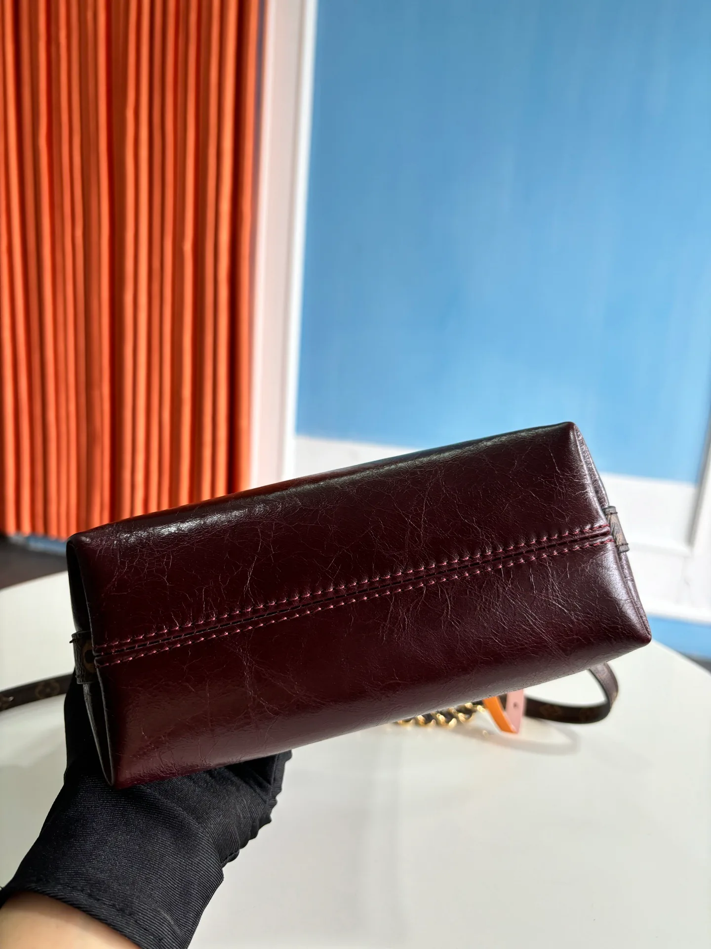 Women's Classic Handbags LOUIS VUITTON 18456599