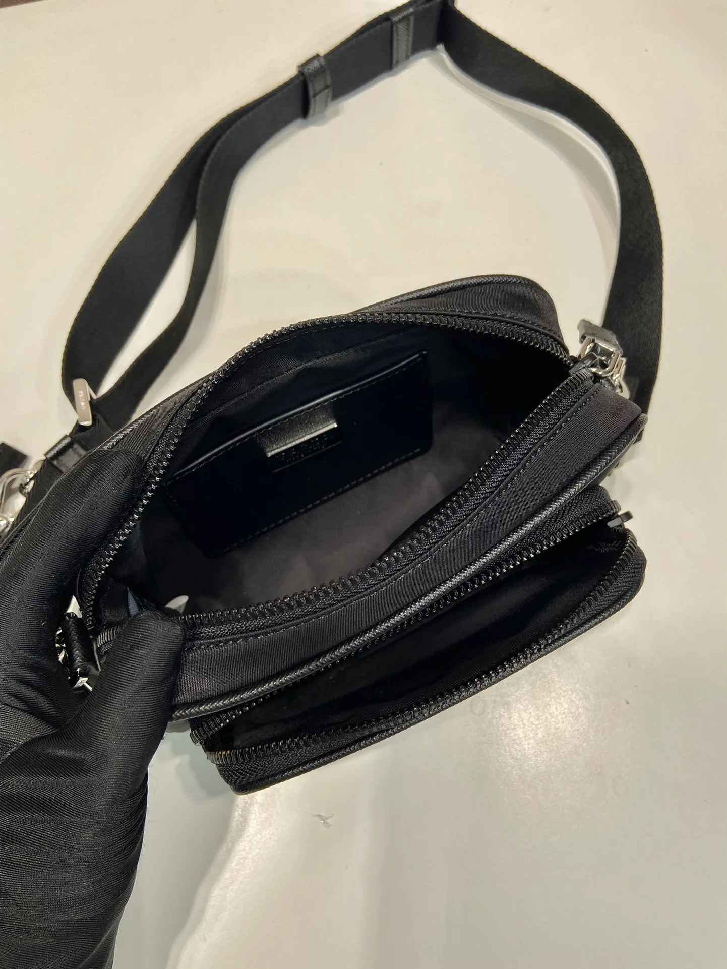 Women's Shoulder Bags PRADA 18323118