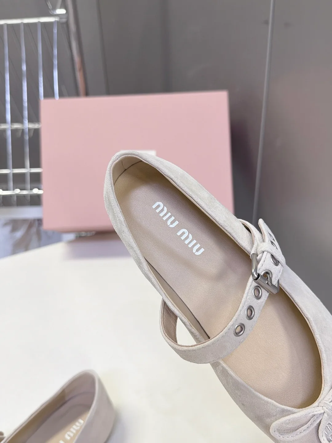 Women's Heels MIU MIU 18035044