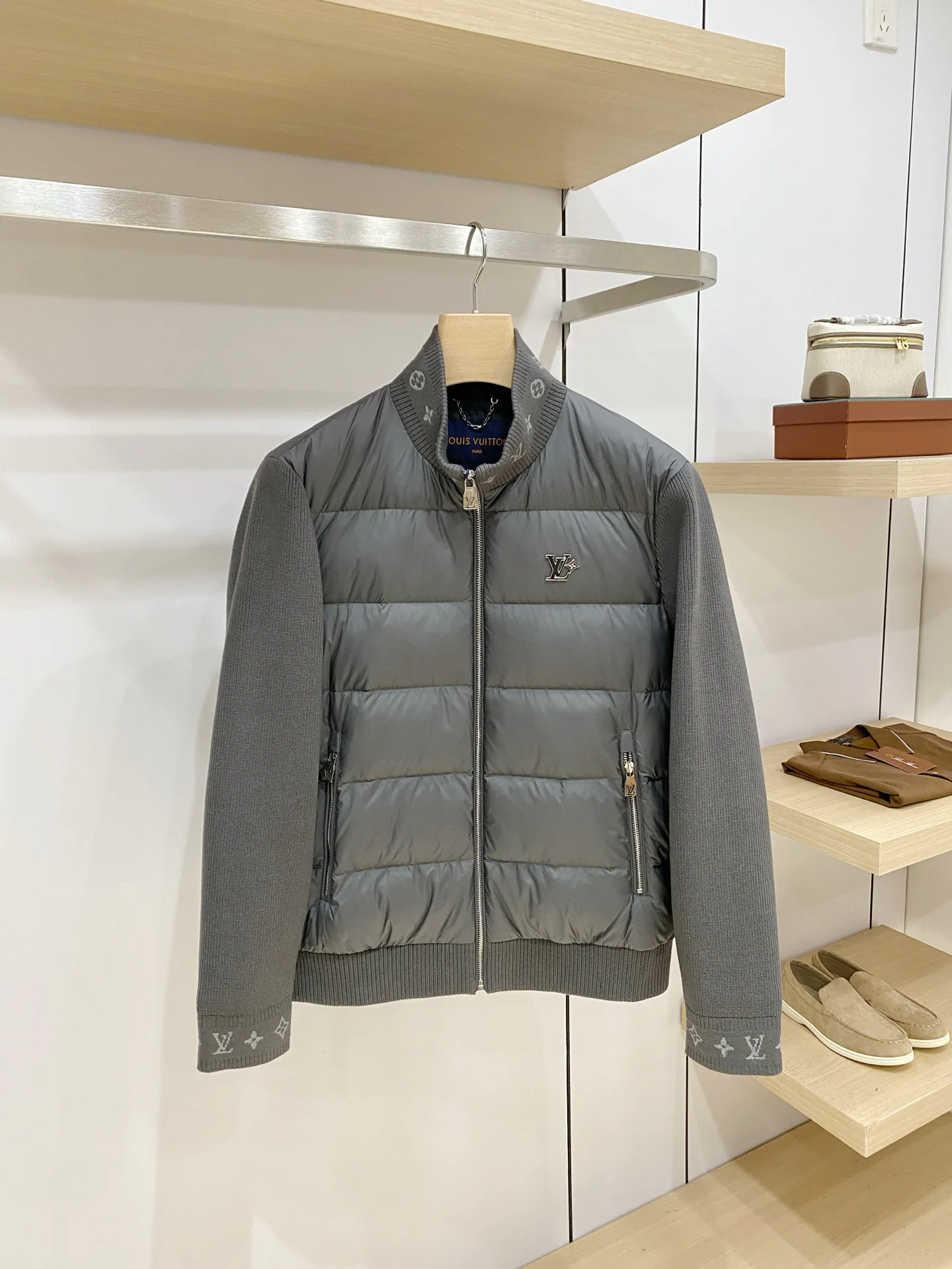 Men's Jackets And Down Jackets LOUIS VUITTON 18374653