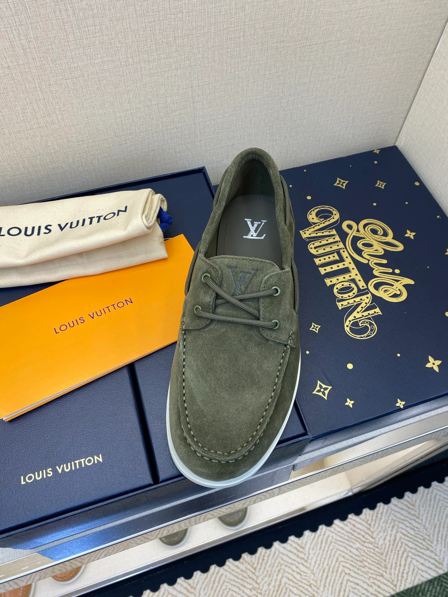 Лоферы И Туфли Мужские Louis Vuitton 18586326