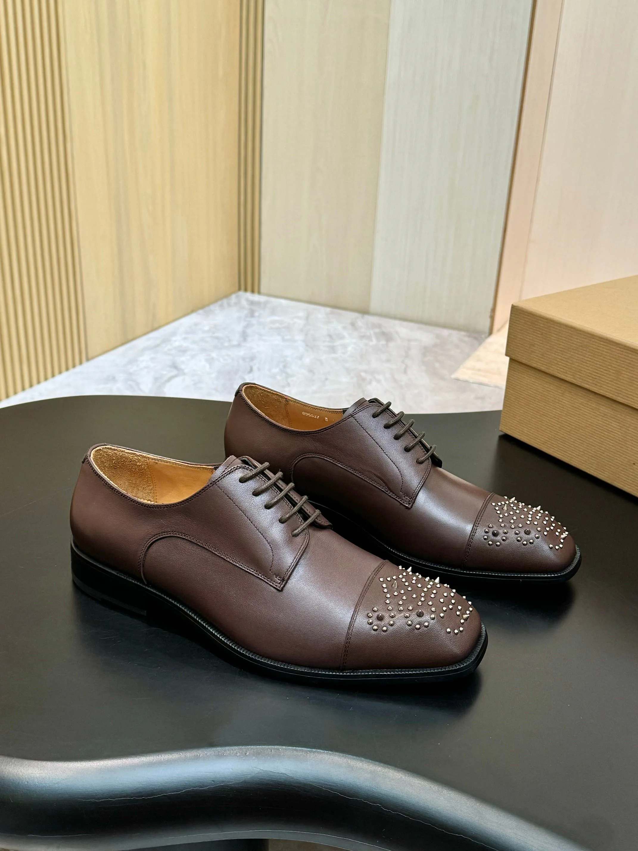 Men's Loafers And Dress Shoes CHRISTIAN LOUBOUTIN 18117245