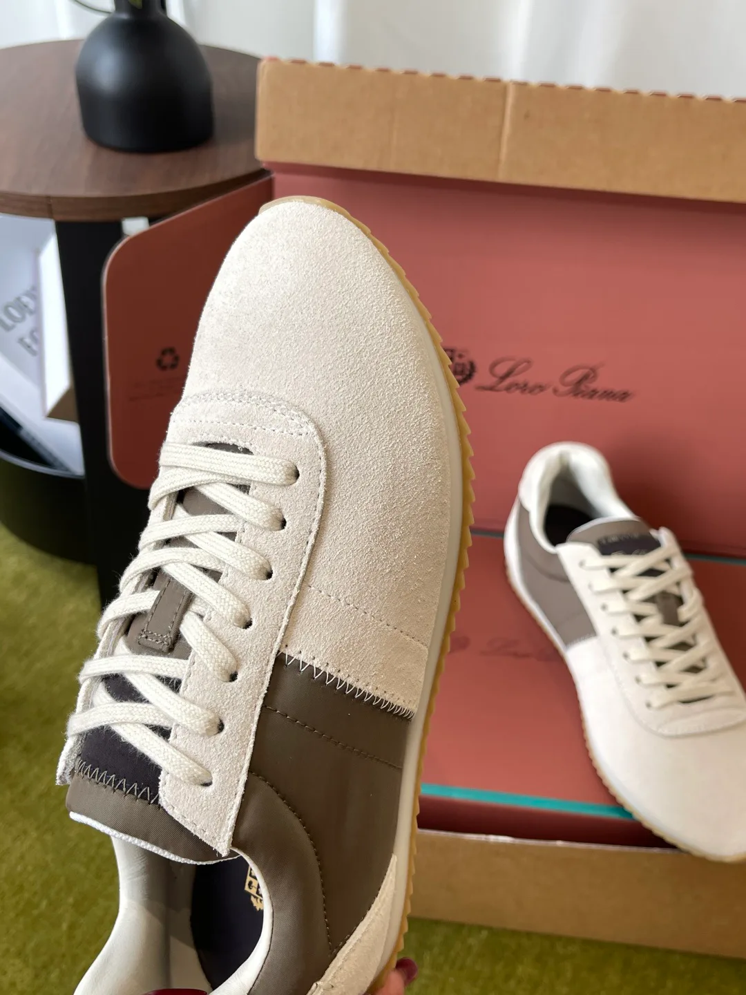 Women's Sneakers LORO PIANA 17424583