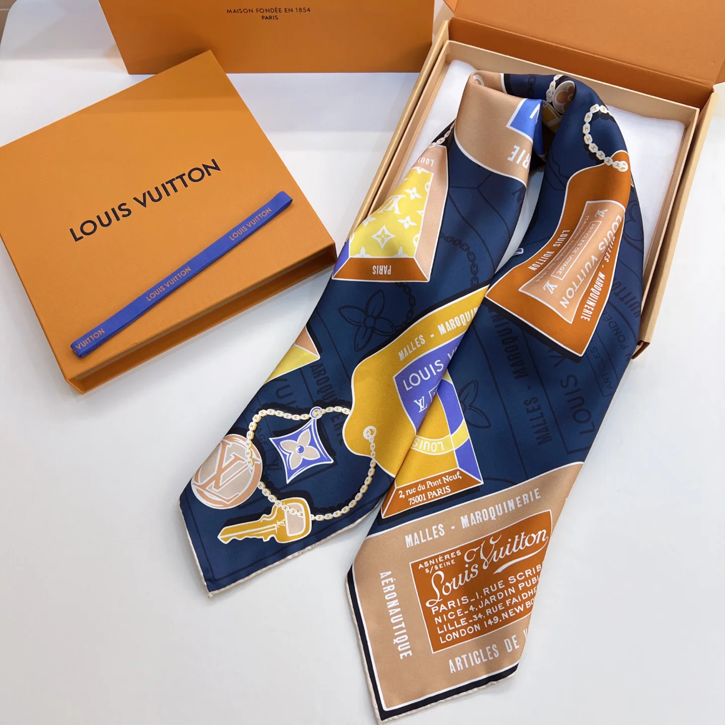 Silk Scarves LOUIS VUITTON 16885836