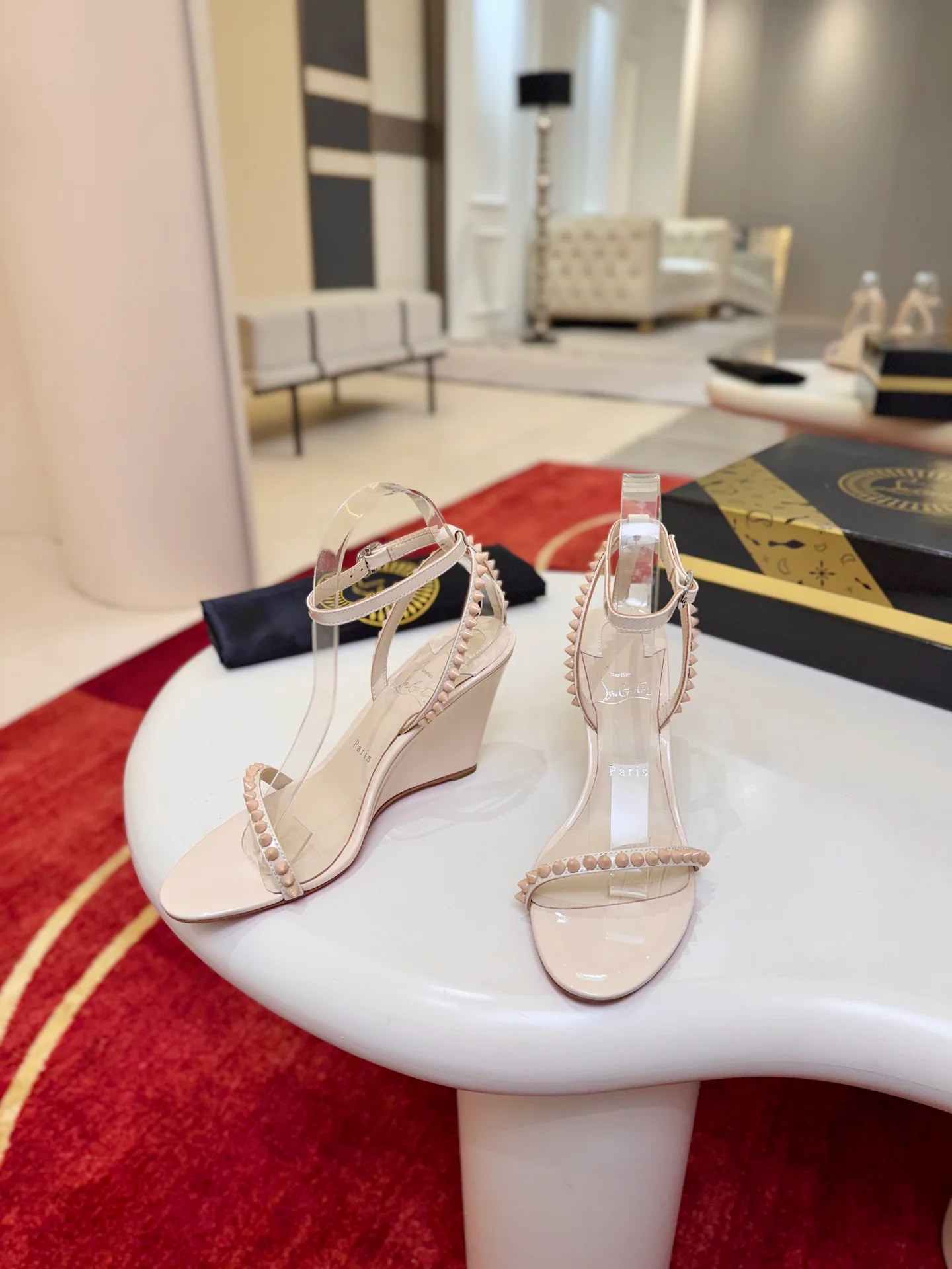 Women's Open-Toe Sandals CHRISTIAN LOUBOUTIN 18500920