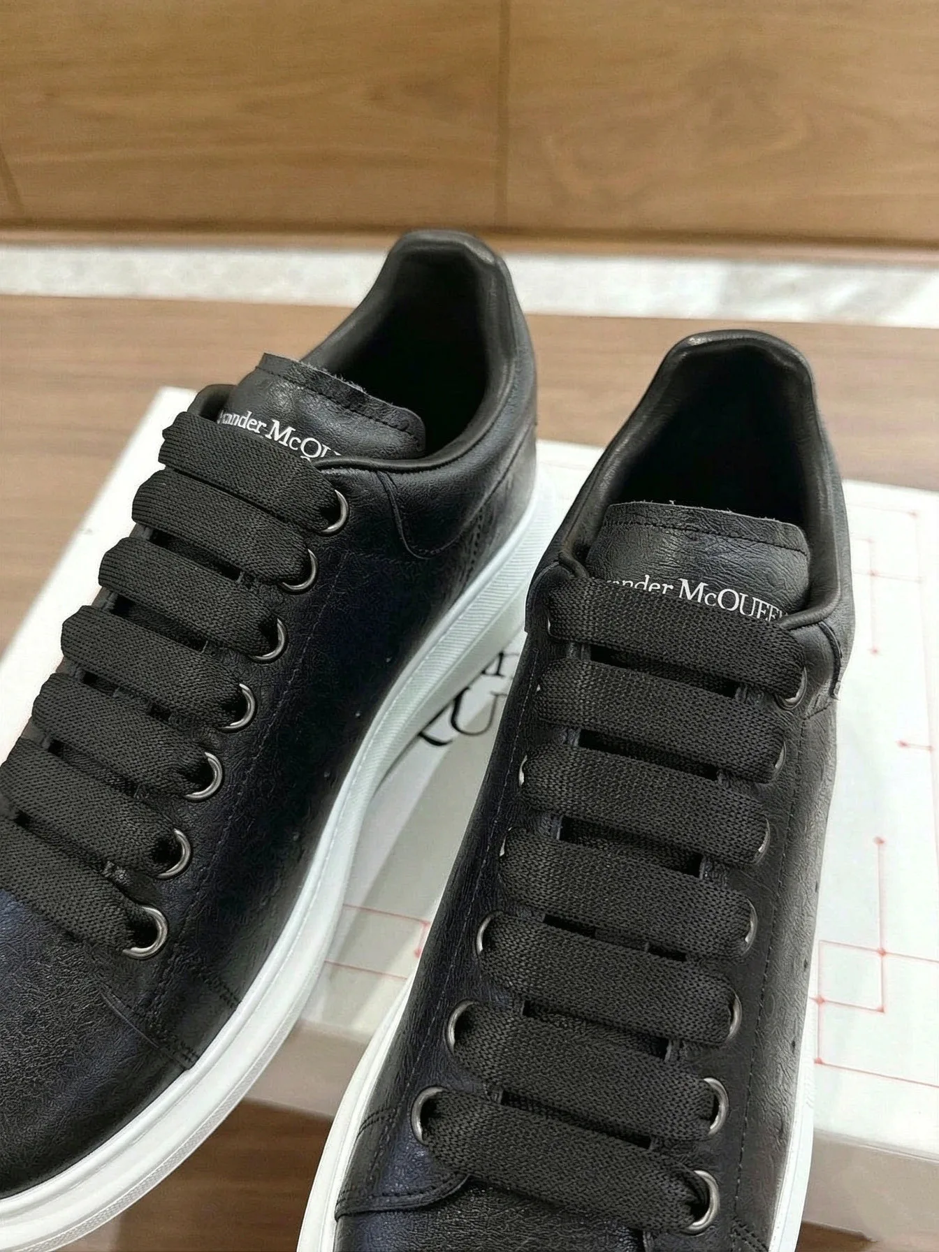 Women's Sneakers ALEXANDER MCQUEEN 18159794