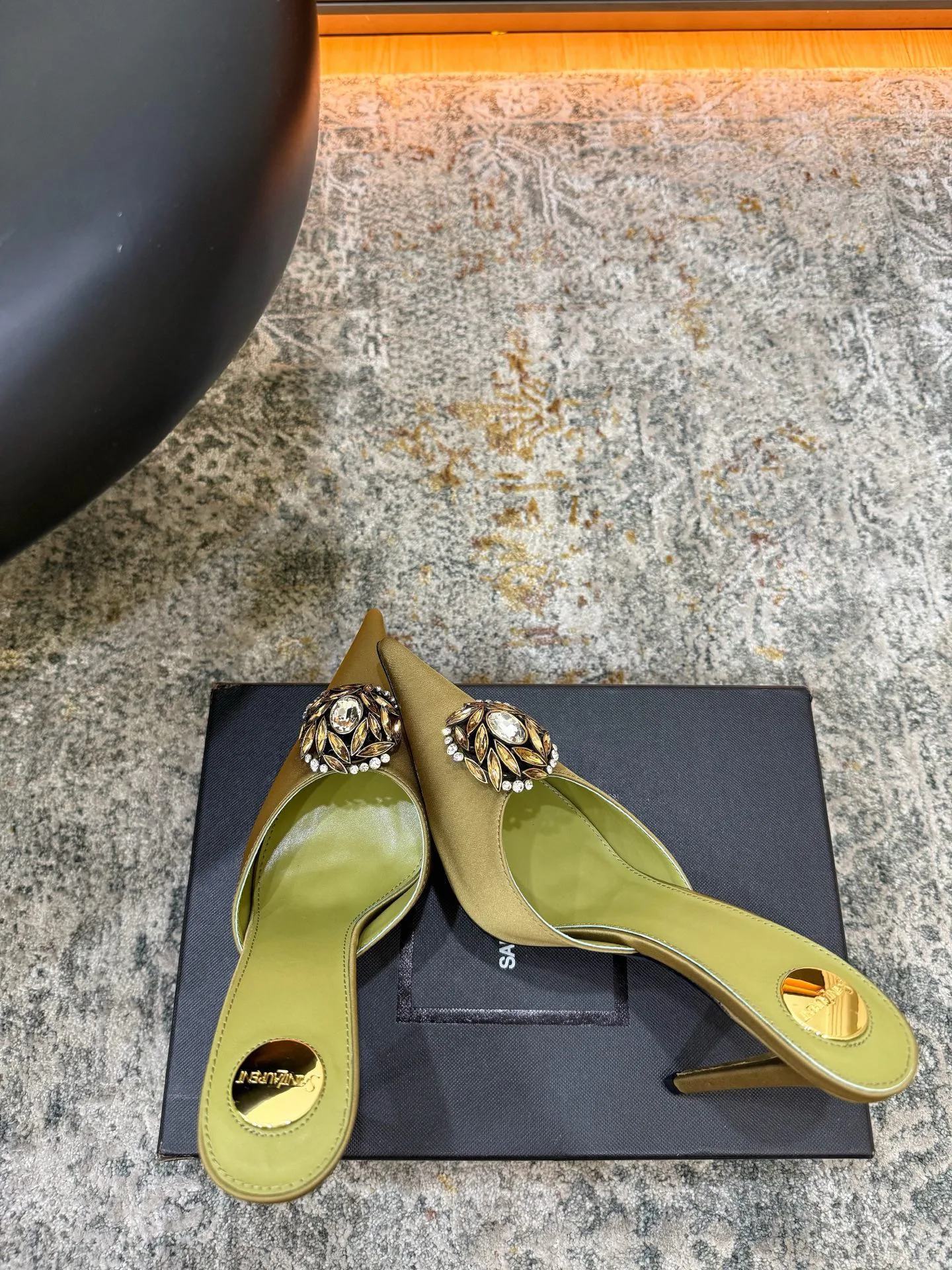 Women's Heels SAINT LAURENT 17923470