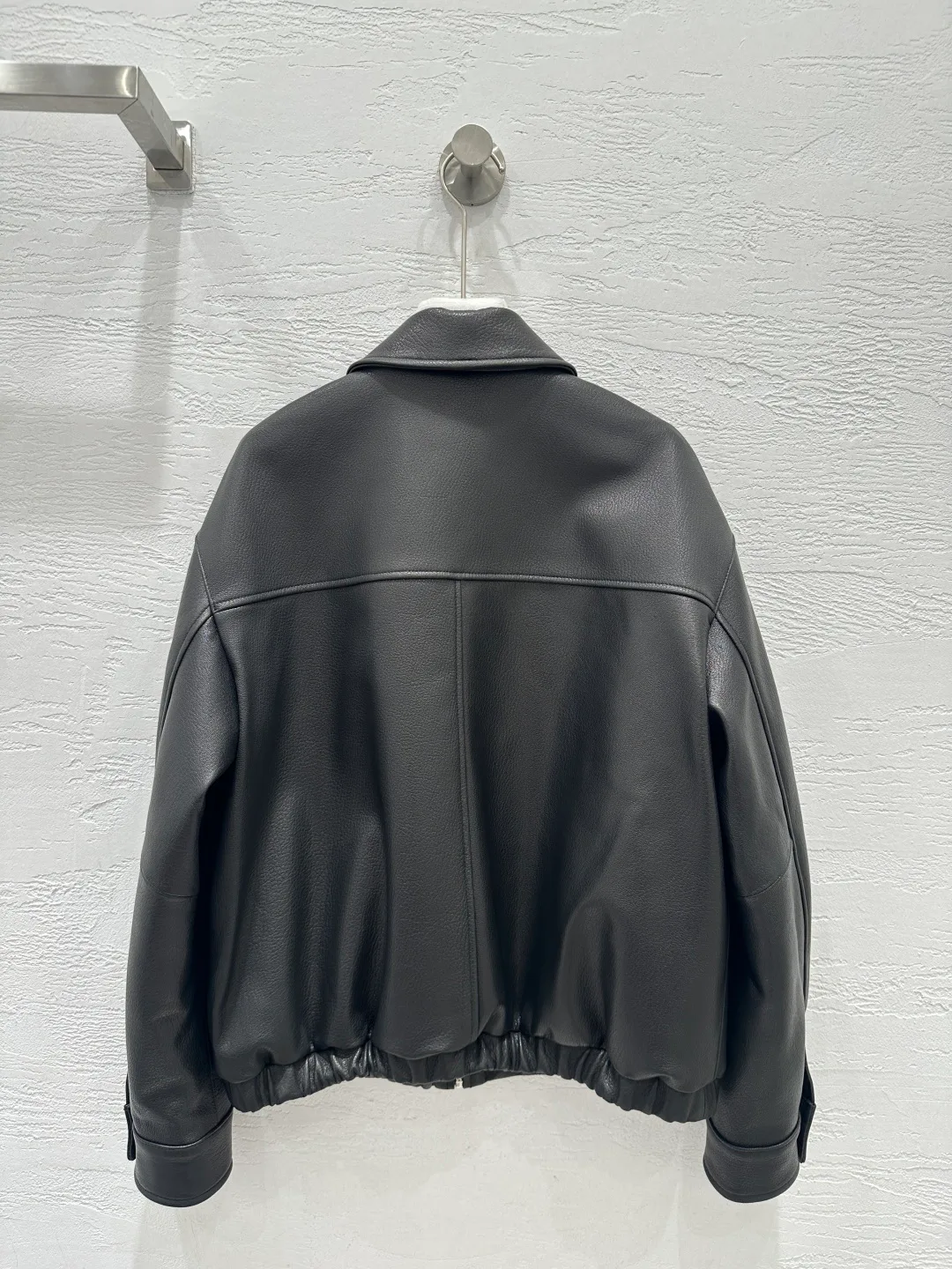 Women's Leather Jackets And Sheepskin Coats MIU MIU 18172568