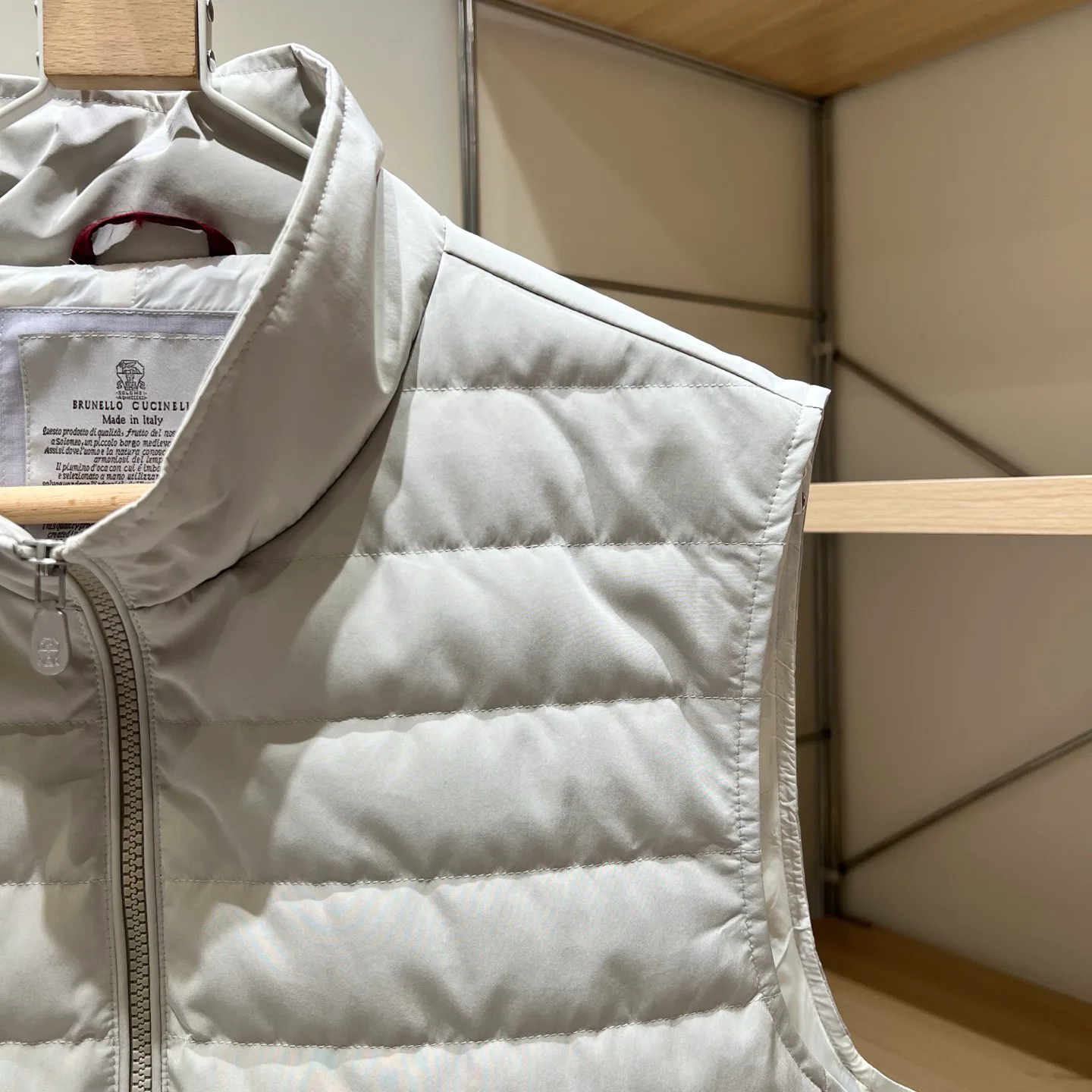 Men's Vests BRUNELLO CUCINELLI 17937838