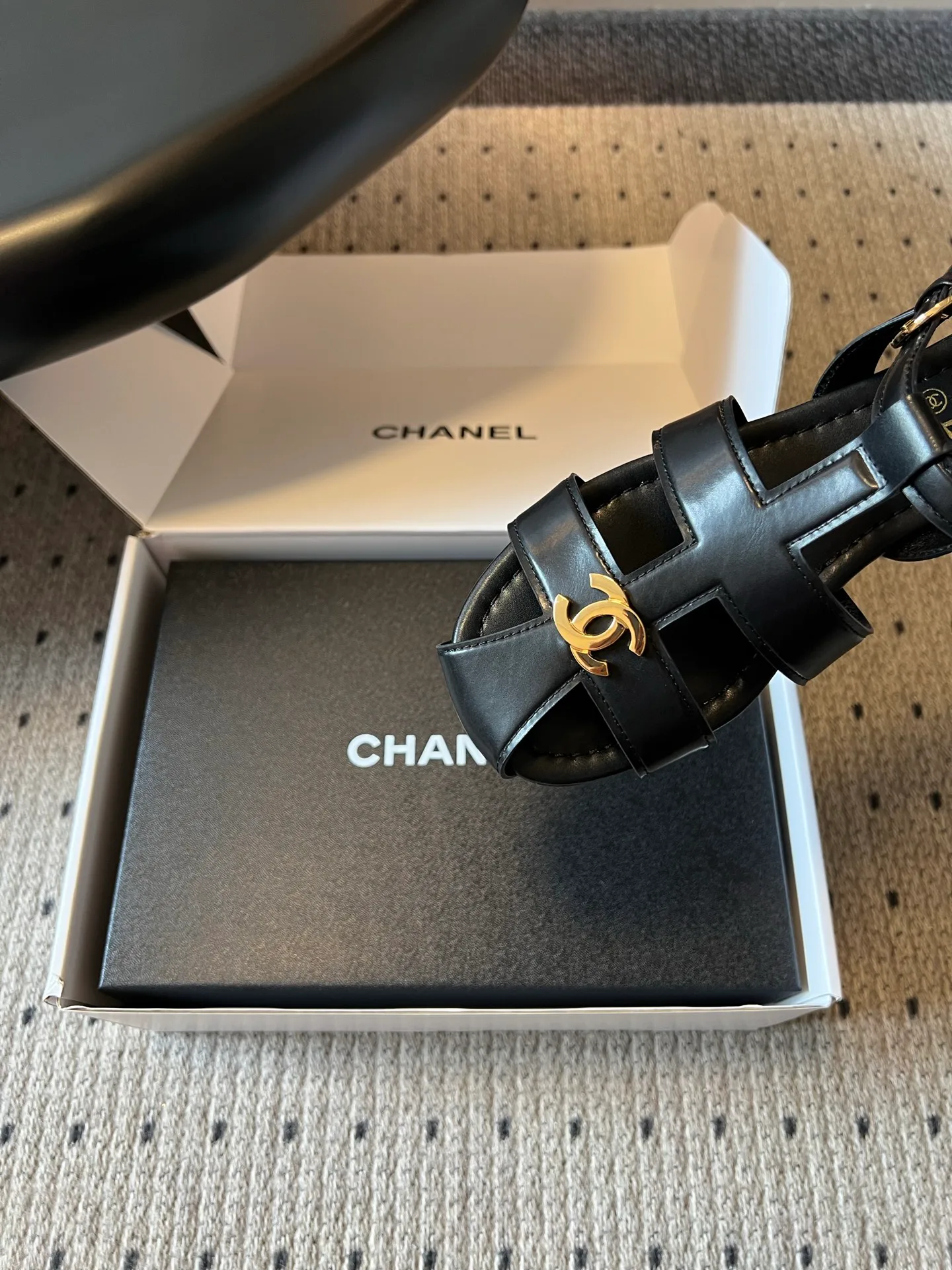 Women's Open-Toe Sandals CHANEL 16931519