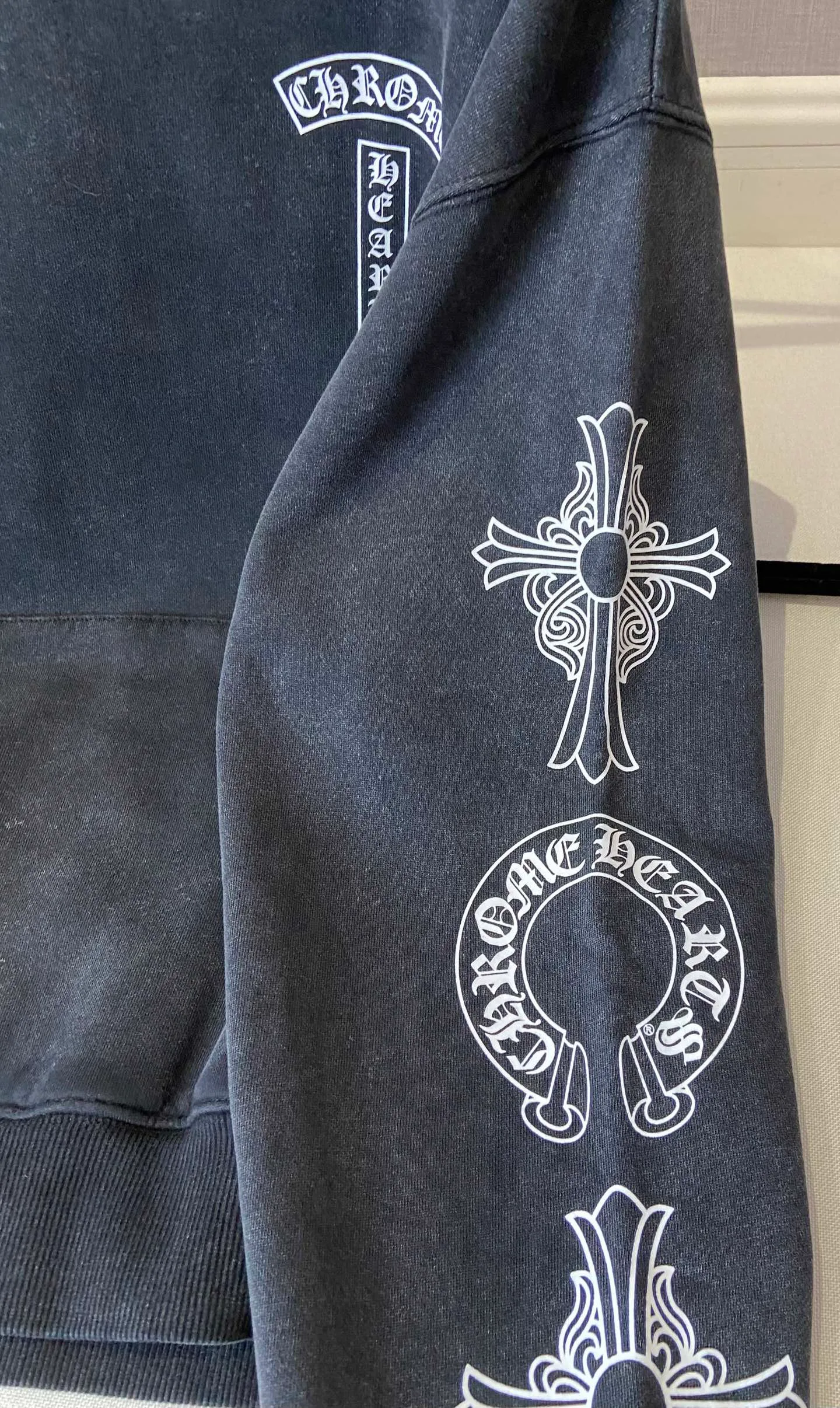 Men's Sweatshirts And Hoodies CHROME HEARTS 18088640