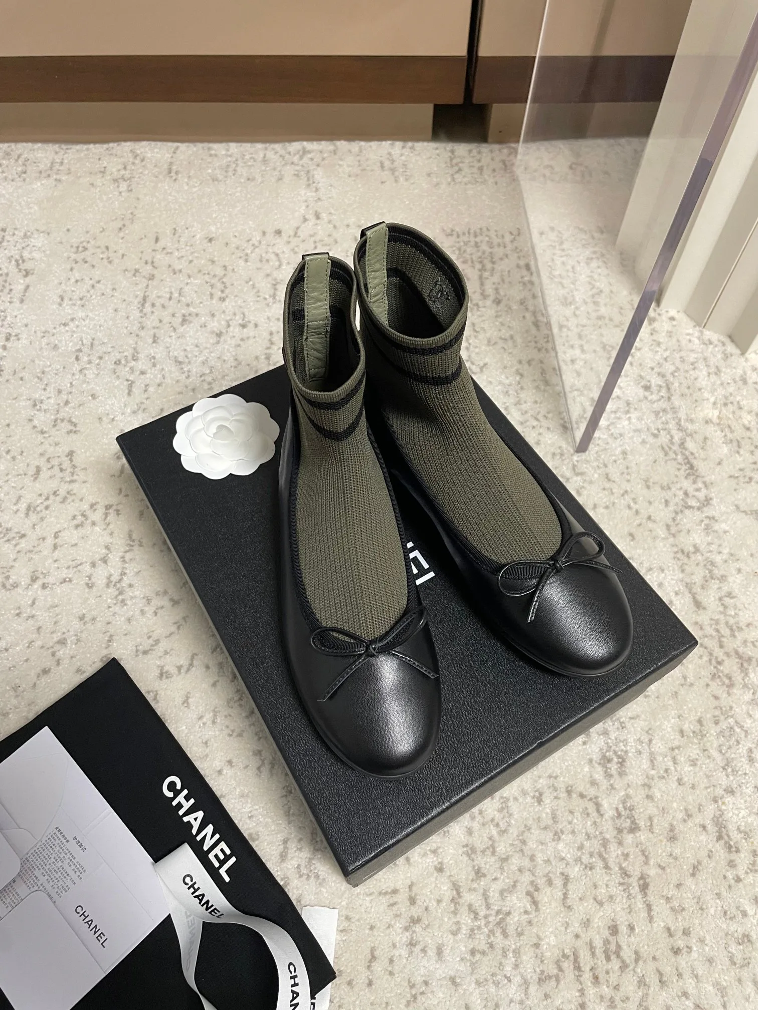 Women's Ballet Flats CHANEL 17946653