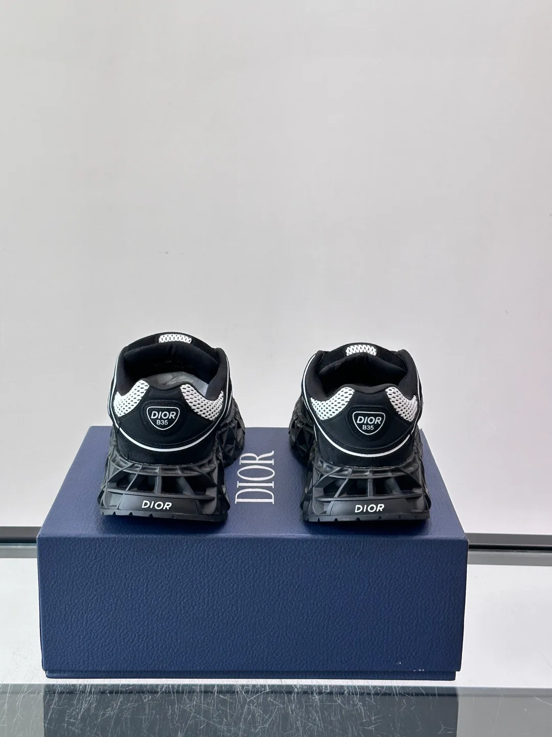 Men's Sneakers CHRISTIAN DIOR 18102579