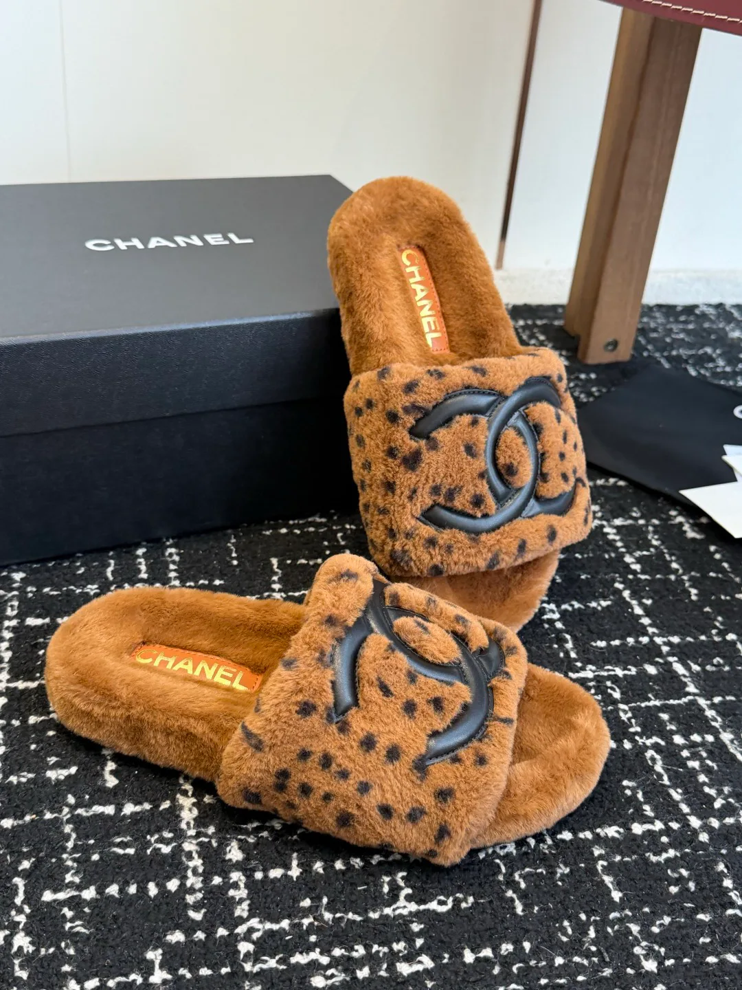 Women's Slippers CHANEL 18053853