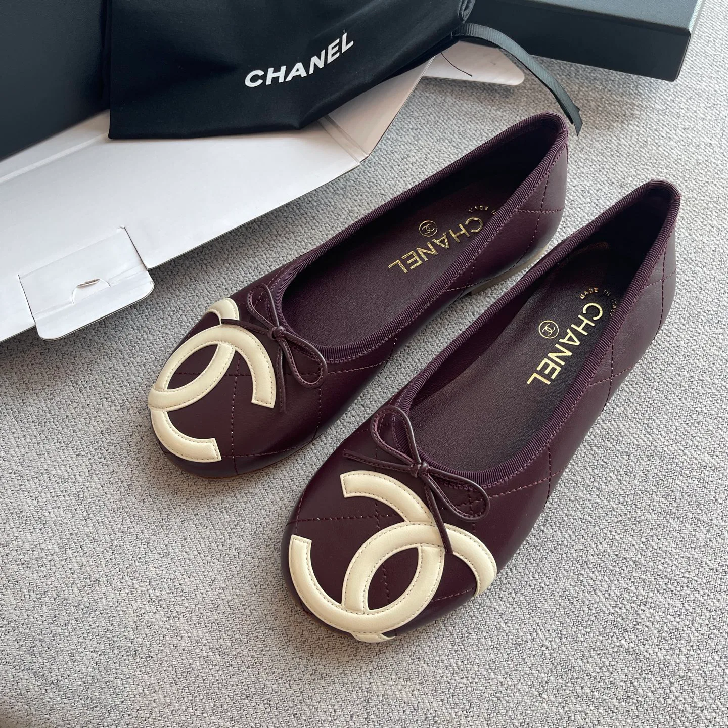 Women's Ballet Flats CHANEL 17643497