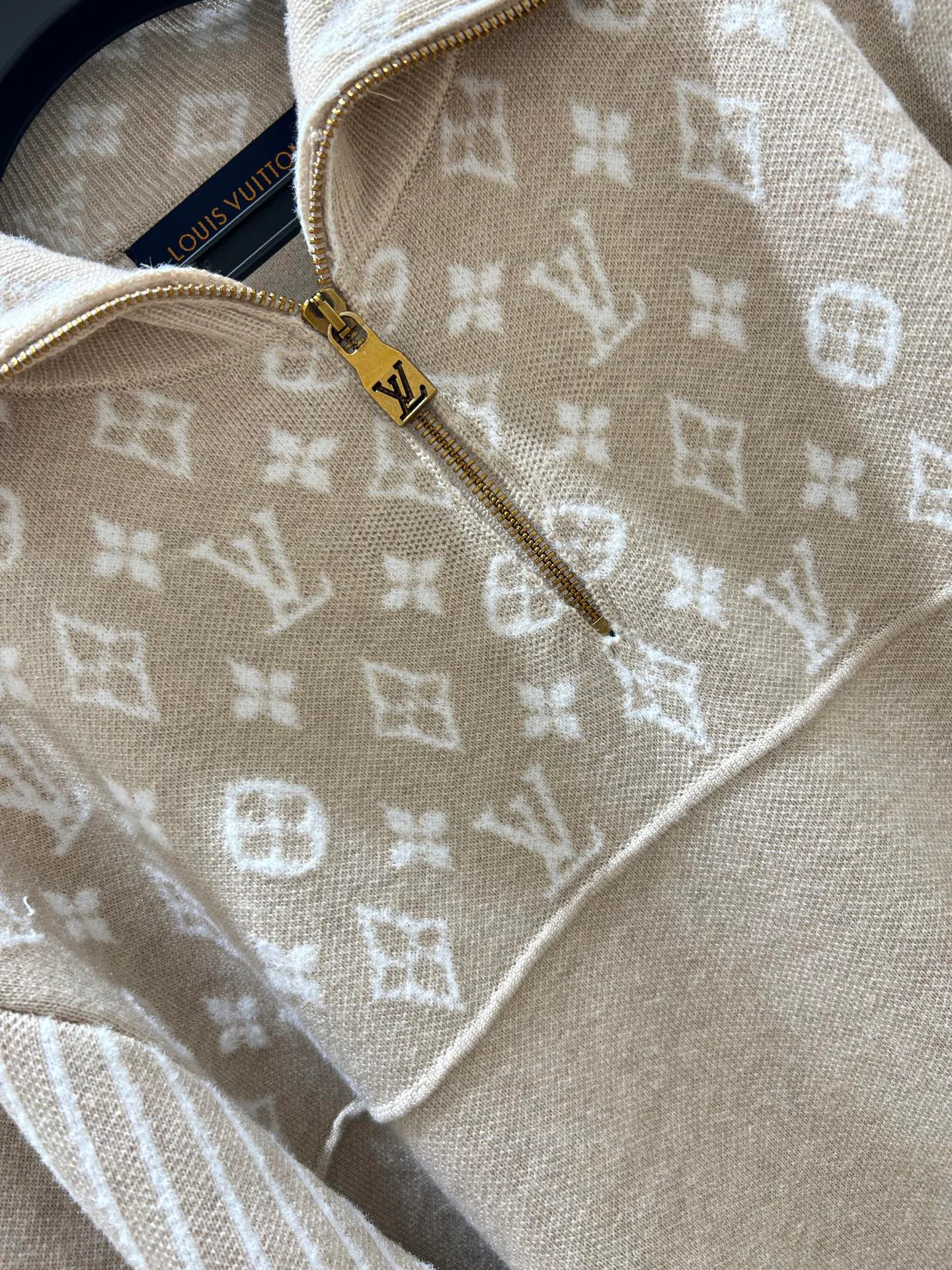 Women's Jumpers And Sweaters LOUIS VUITTON 18097439