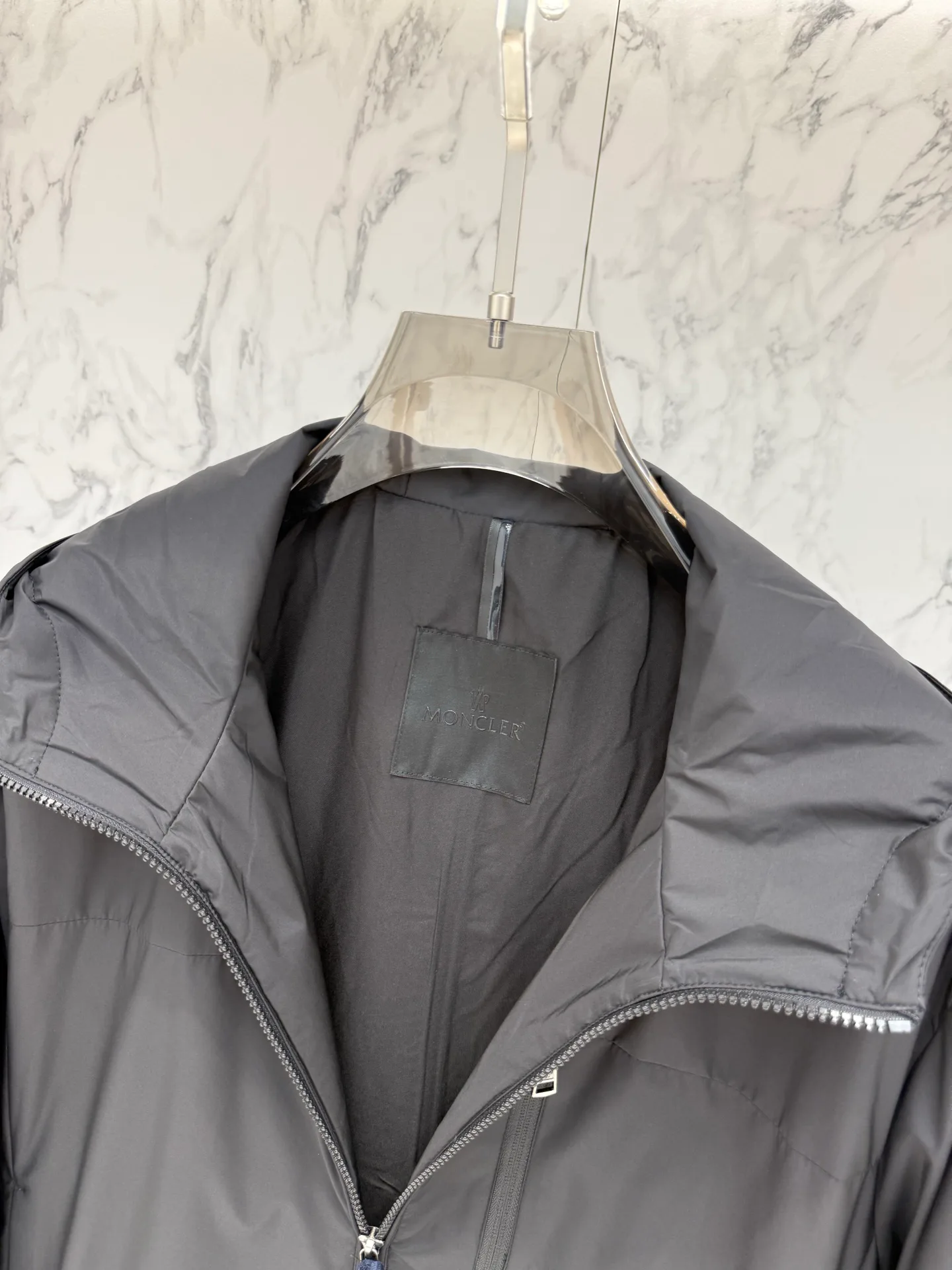 Men's Jackets And Down Jackets MONCLER 17944114