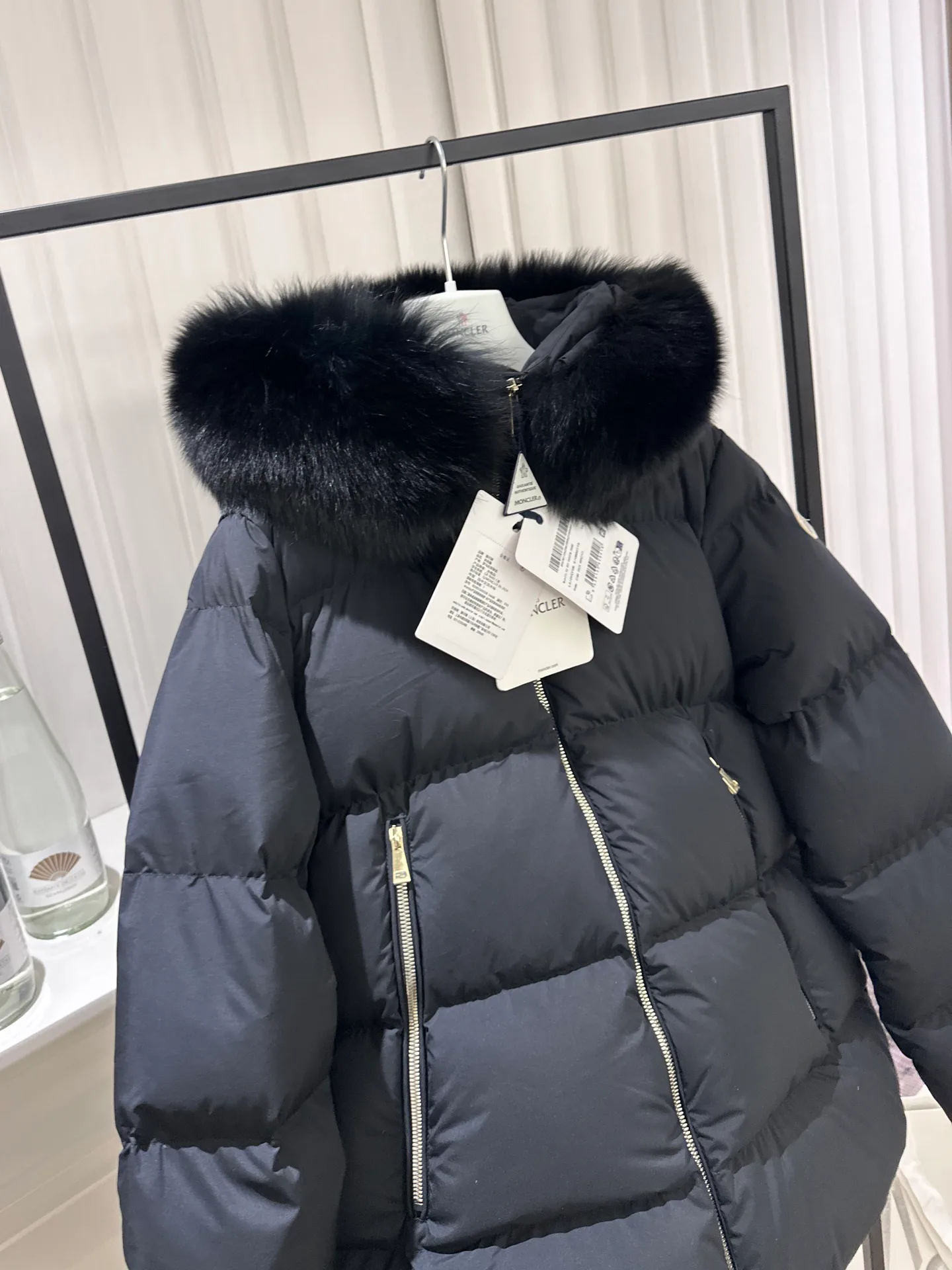 Men's Jackets And Down Jackets MONCLER 17898008