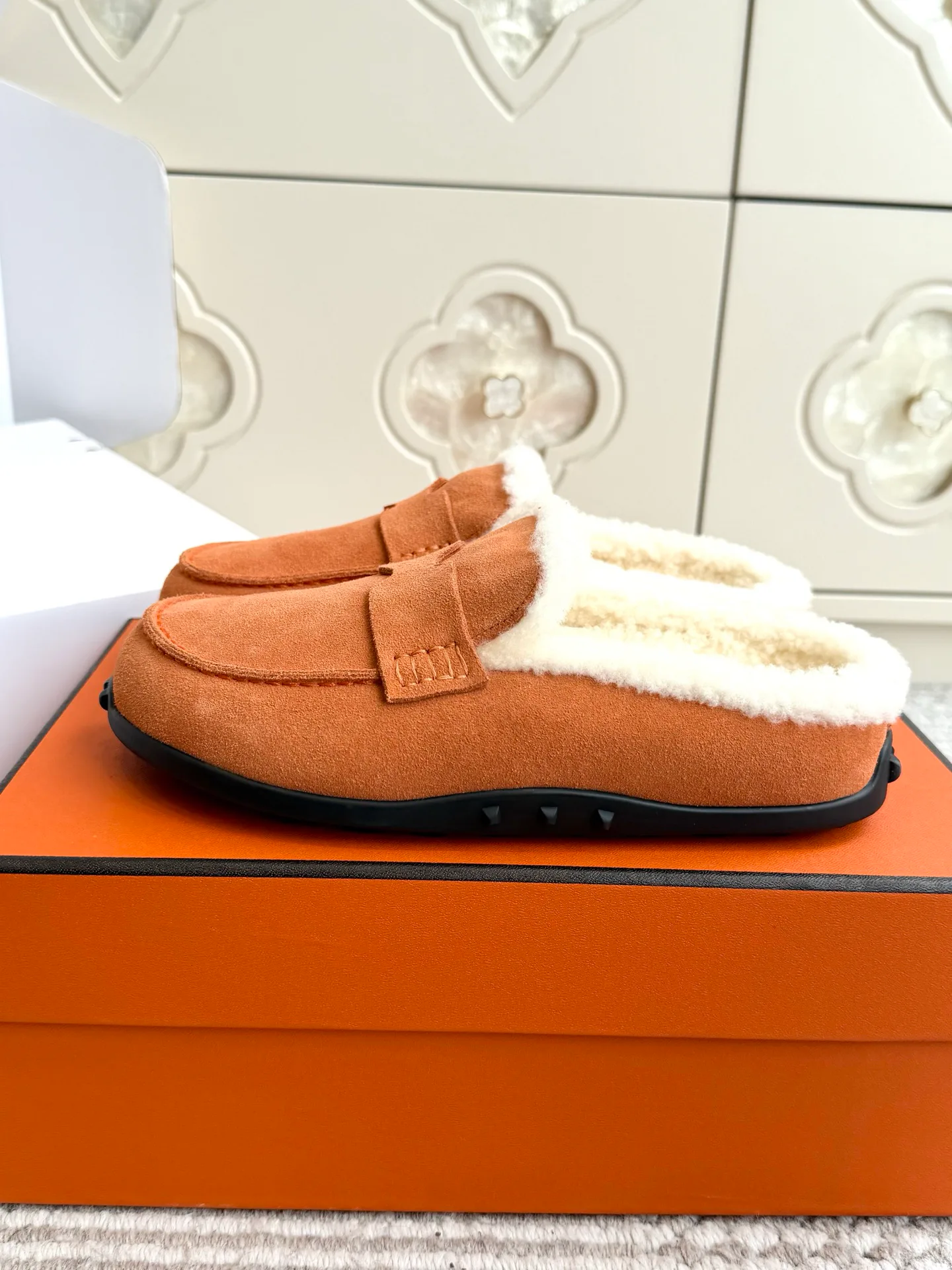 Women's Loafers And Moccasins HERMES 18146444