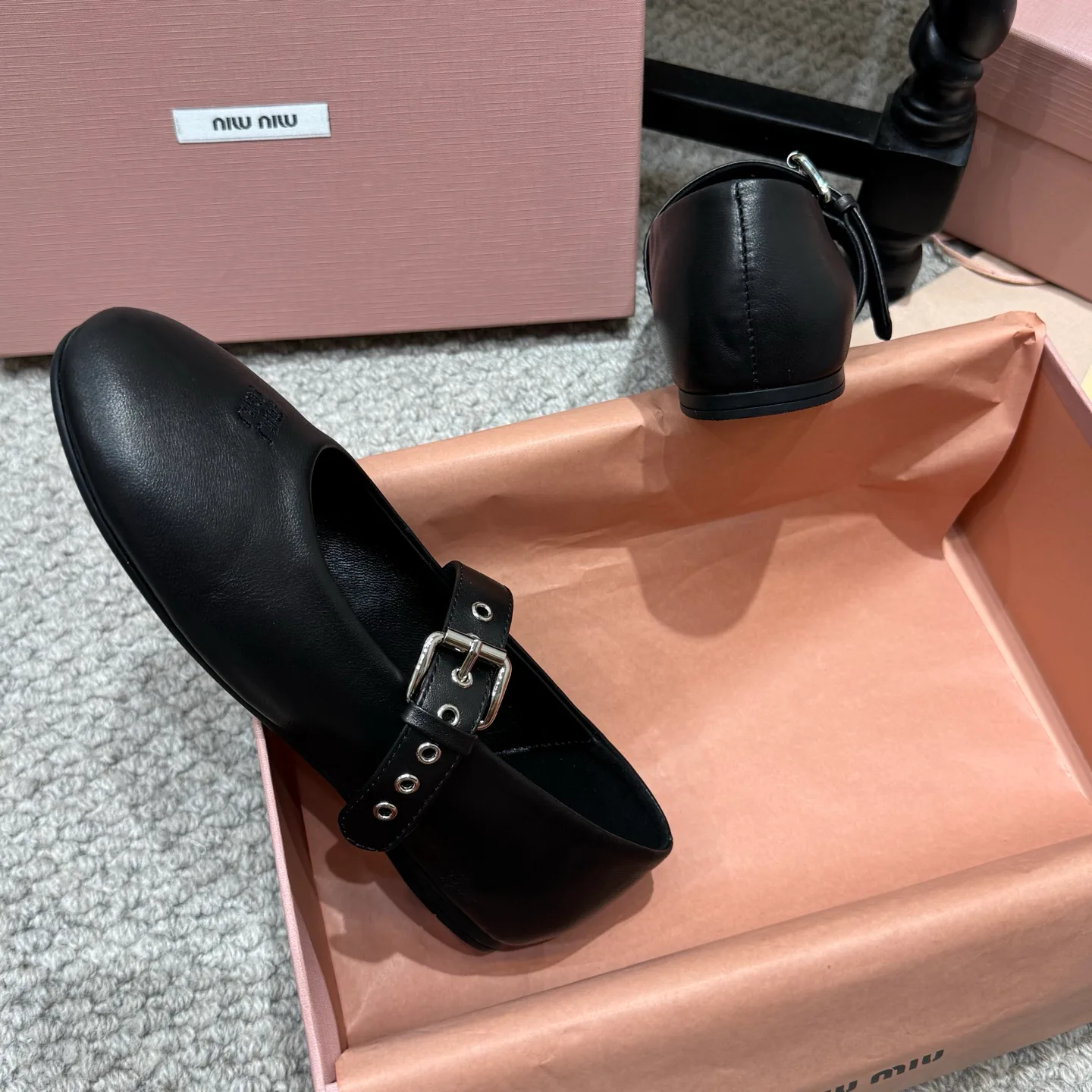 Women's Ballet Flats MIU MIU 17844878