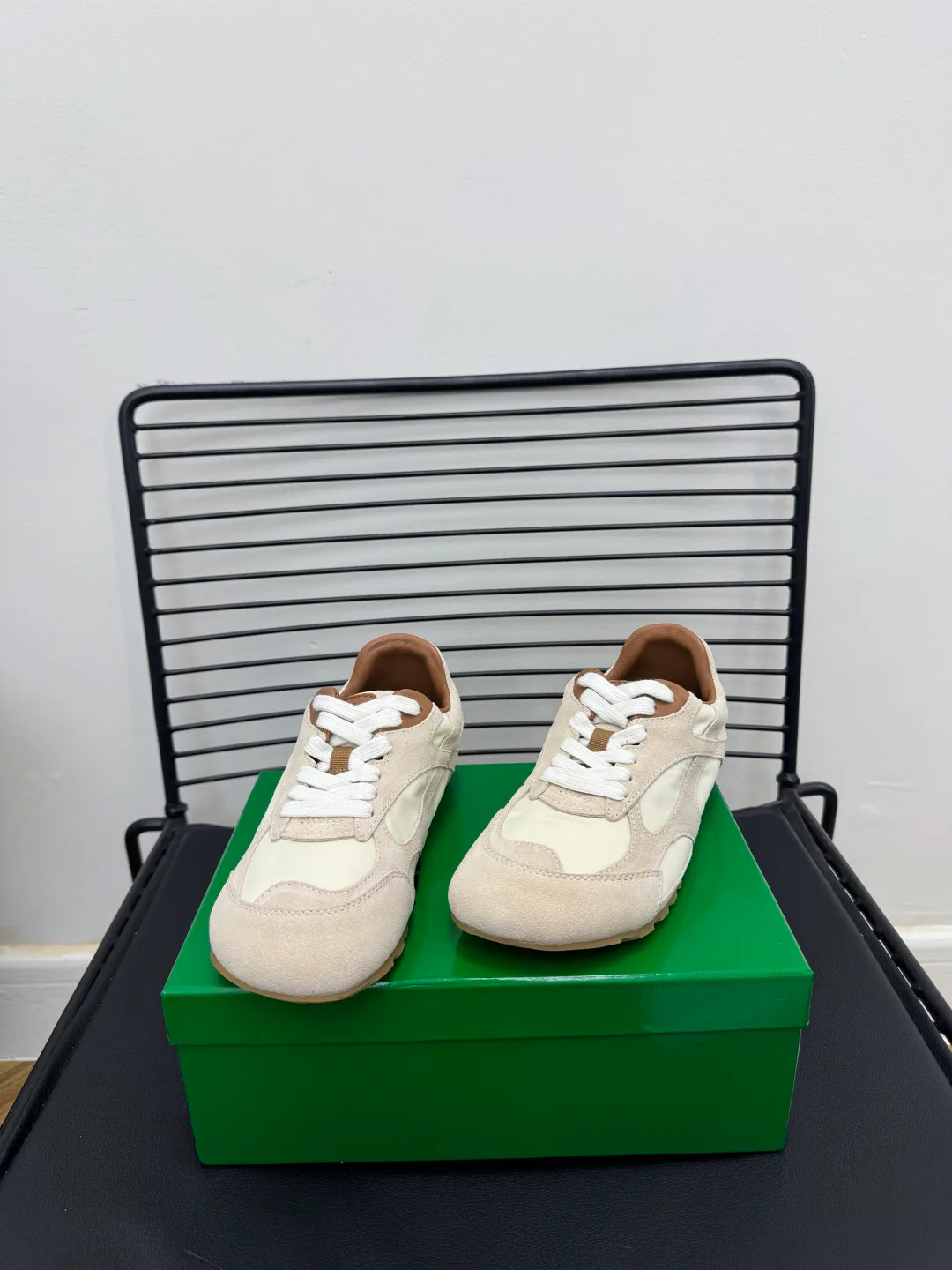 Women's Sneakers BOTTEGA VENETA 18367005