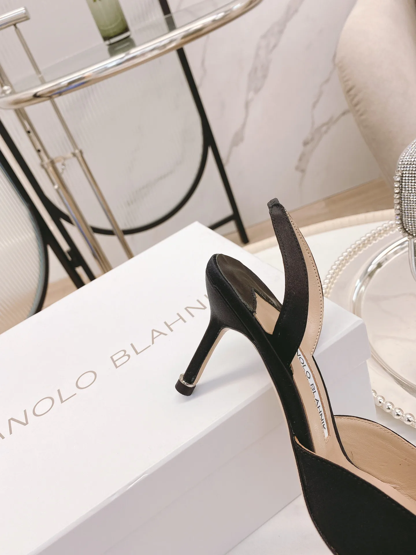 Women's Heels MANOLO BLAHNIK 18482411