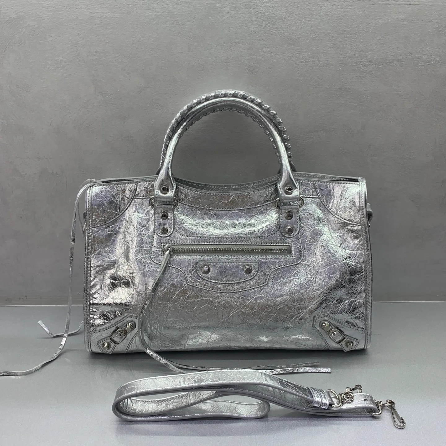 Women's Classic Handbags BALENCIAGA 18136160