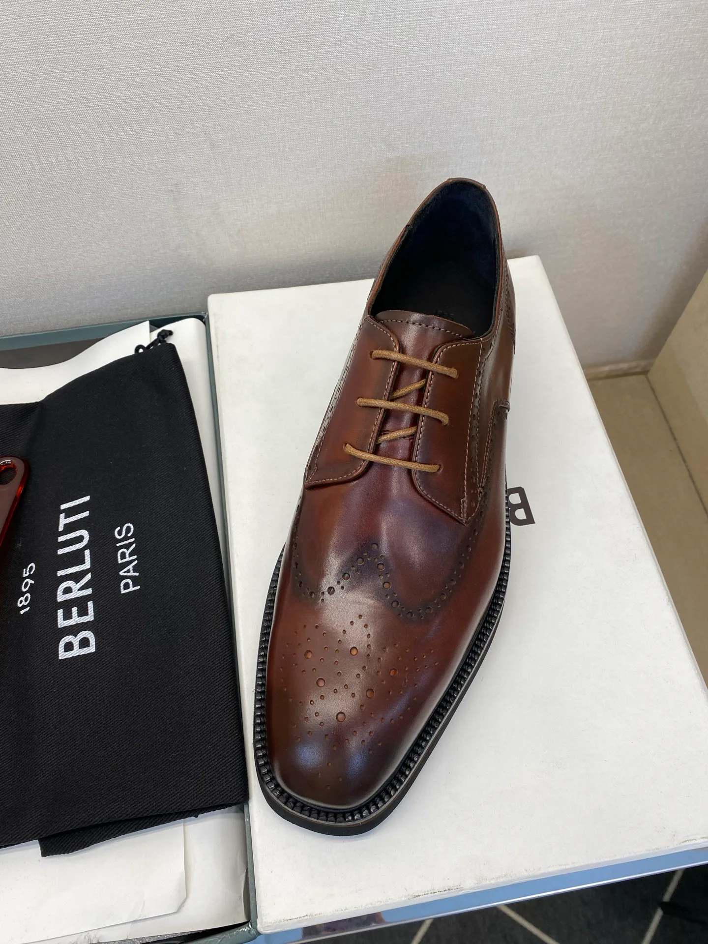 Men's Loafers And Dress Shoes BERLUTI 17971842