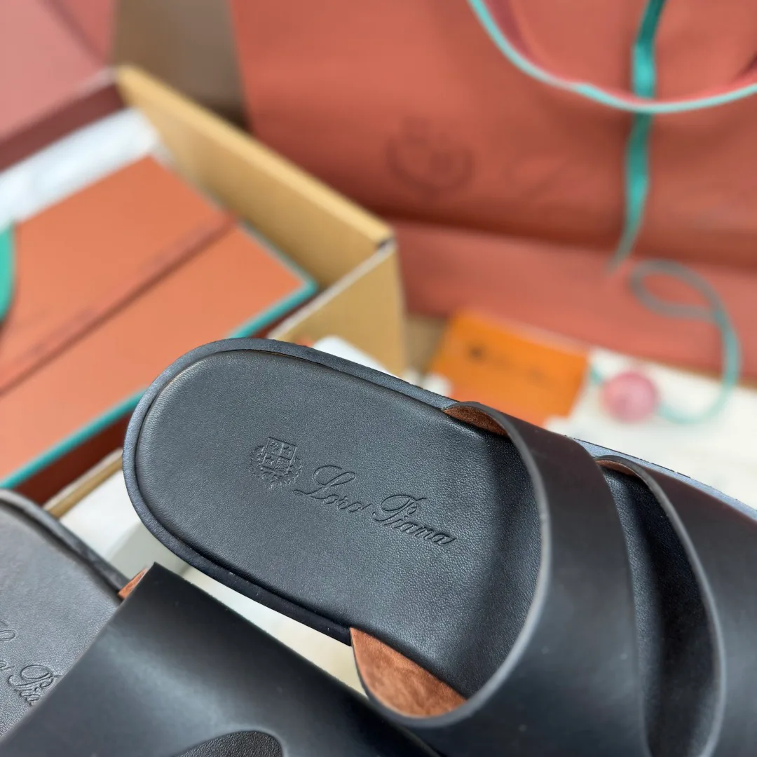 Men's Sandals LORO PIANA 18101595