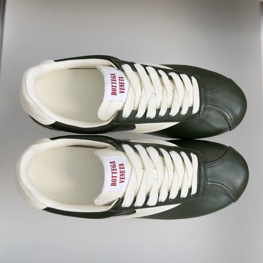 Women's Sneakers BOTTEGA VENETA 18125569