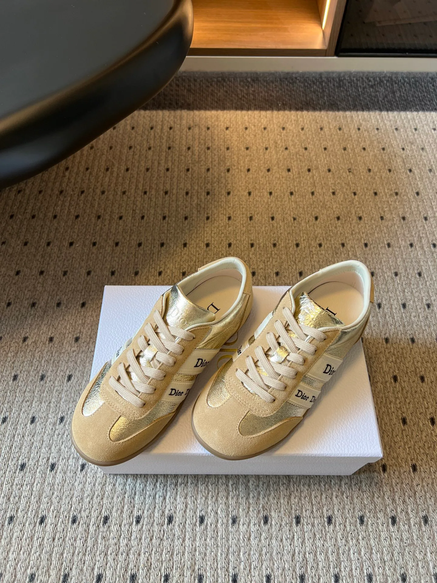 Women's Sneakers CHRISTIAN DIOR 18034689