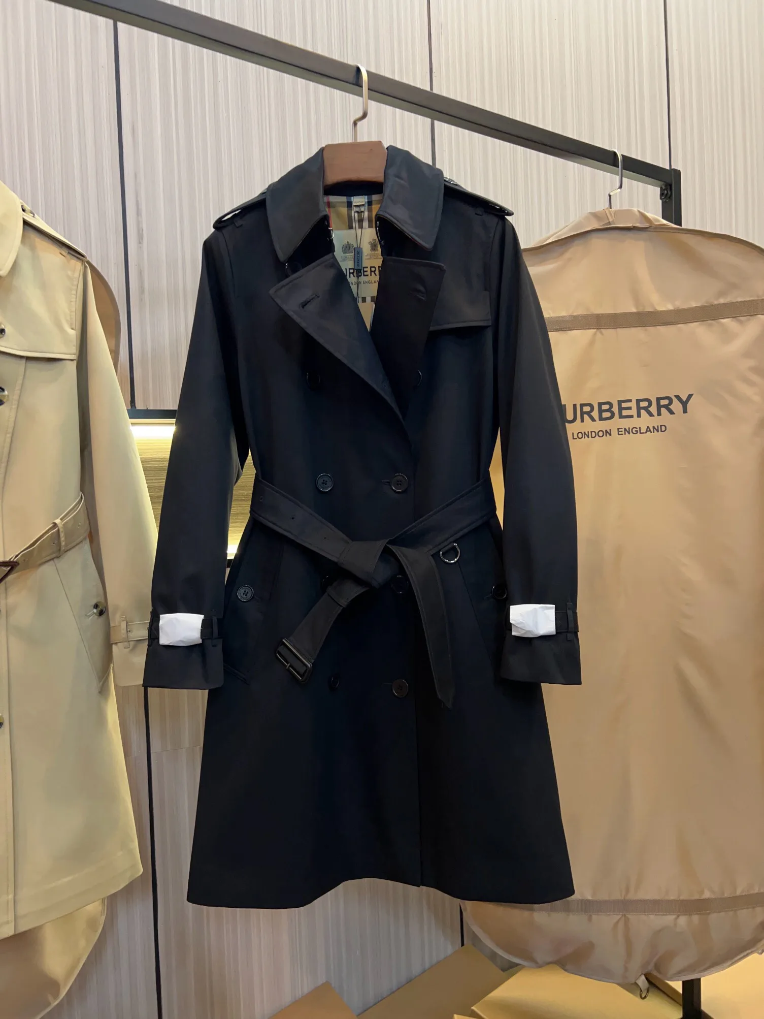Women's Trench Coats BURBERRY 18145402