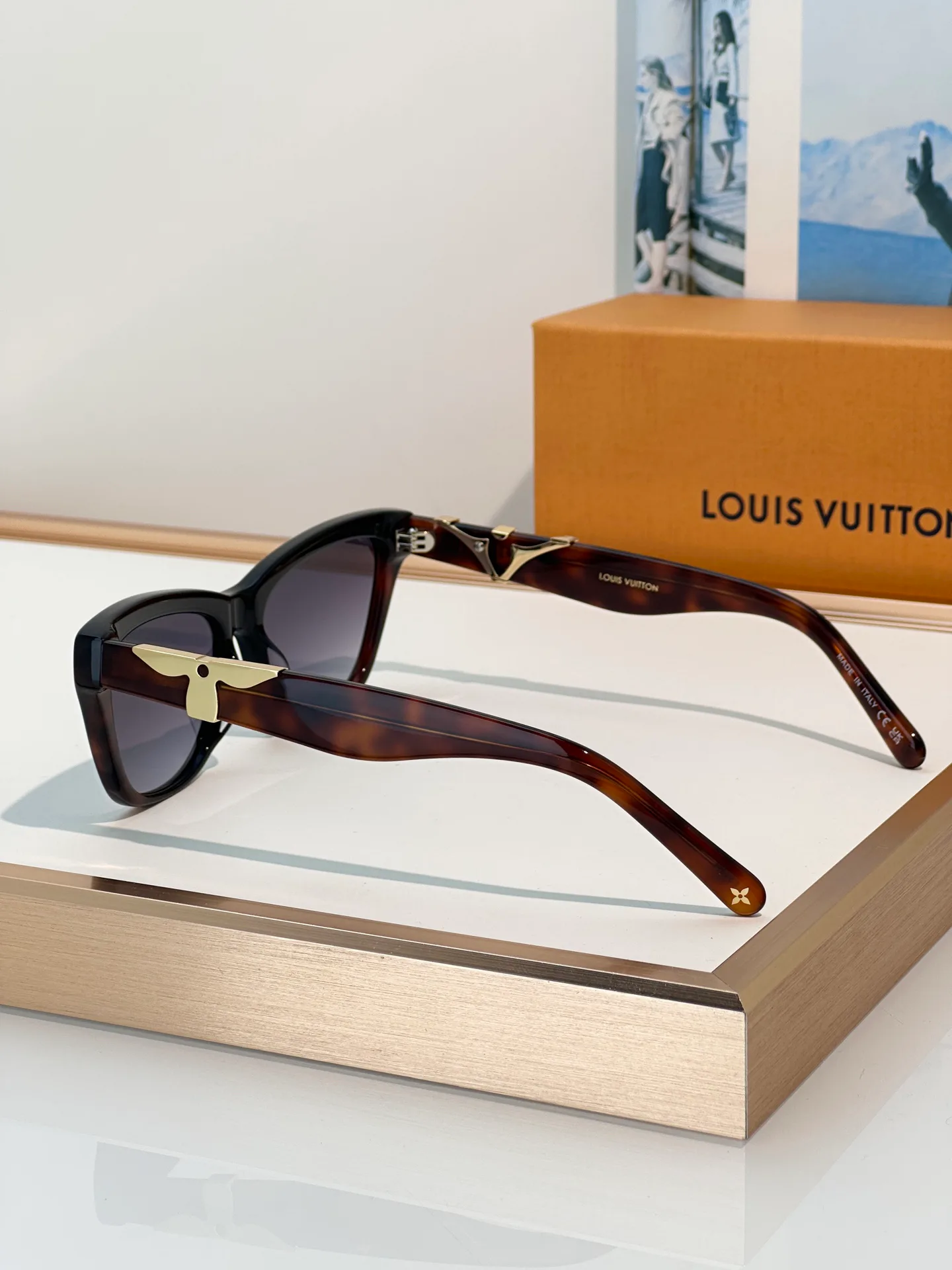 Glasses LOUIS VUITTON 18095234