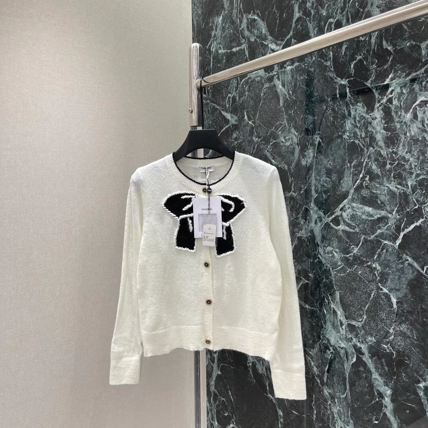 Women's Jumpers And Sweaters CHANEL 18308240