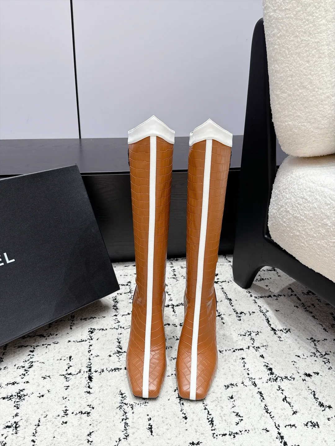 Women's Boots CHANEL 18406504