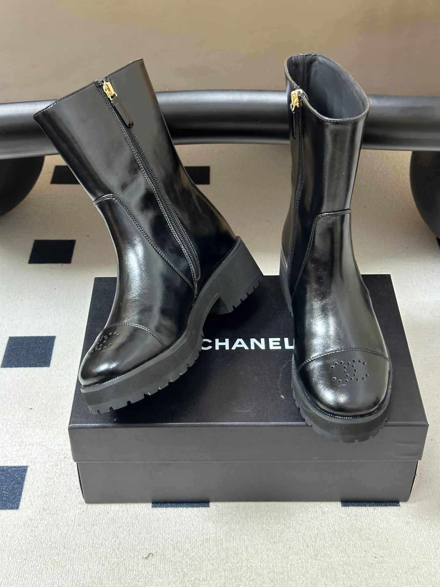 Women's Boots CHANEL 18048840