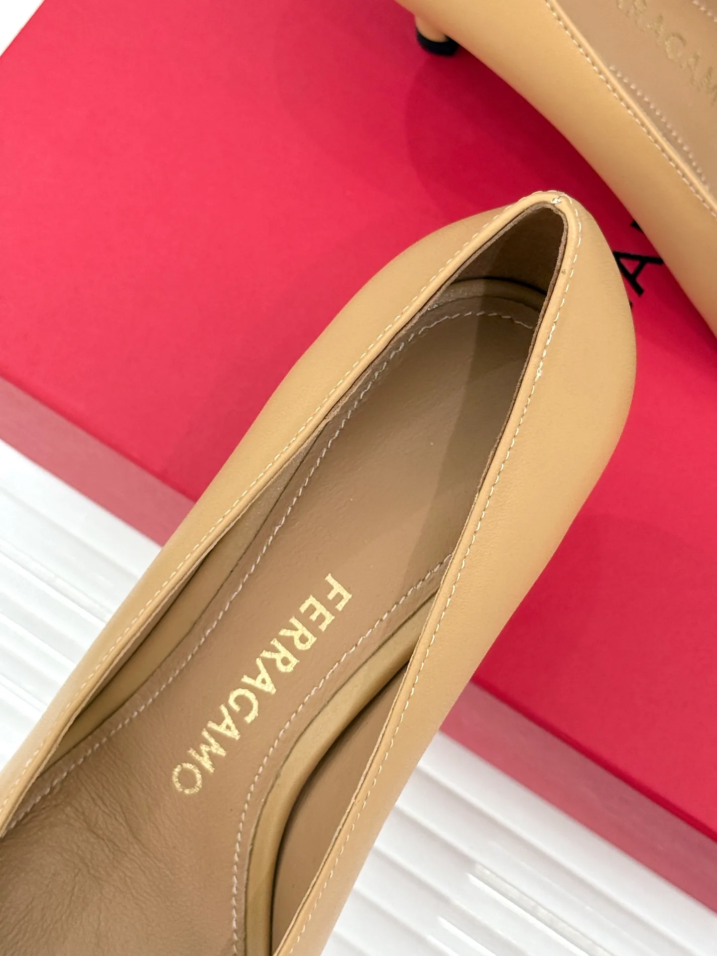 Women's Heels SALVATORE FERRAGAMO 18104109