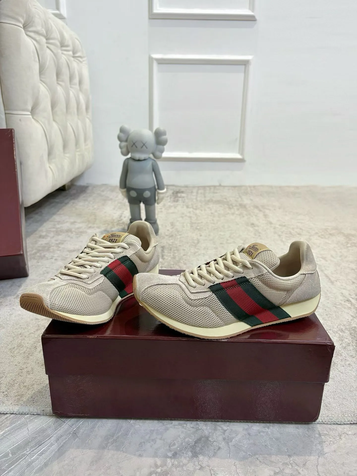 Women's Sneakers GUCCI 18466240