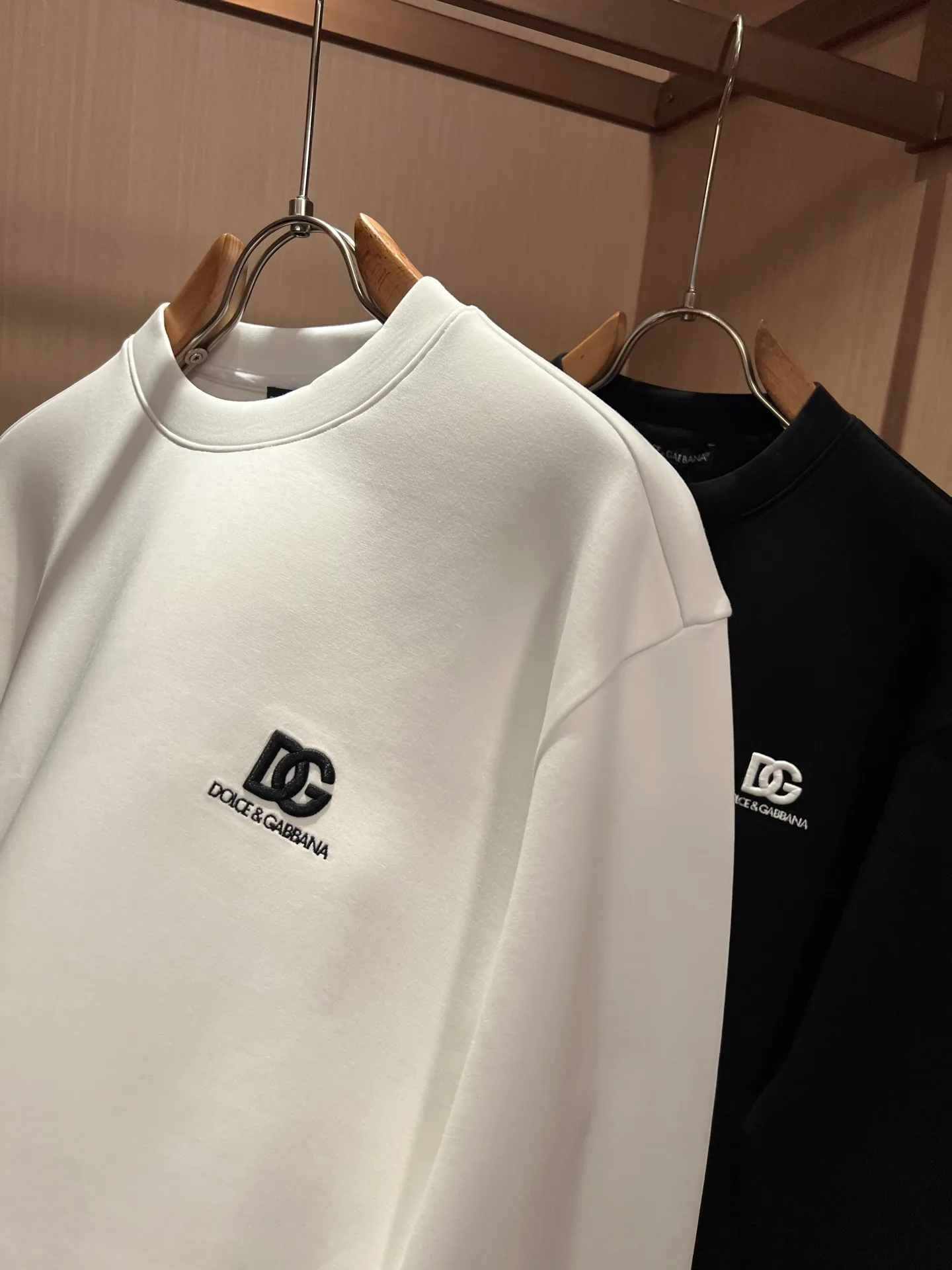 Men's Sweatshirts And Hoodies DOLCE & GABBANA 18519630
