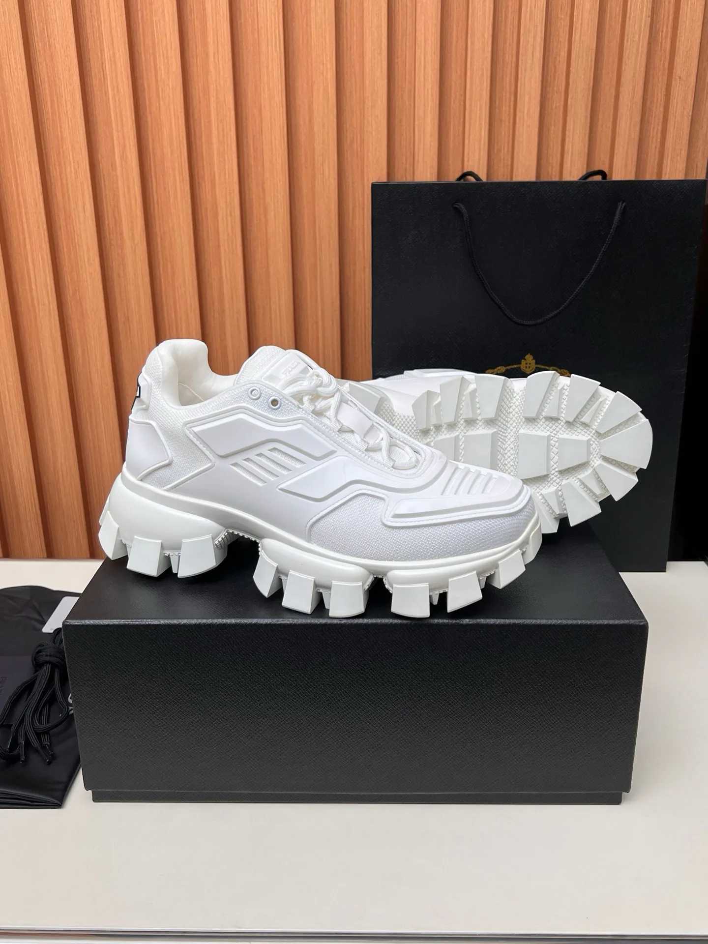 Women's Sneakers PRADA 17955142