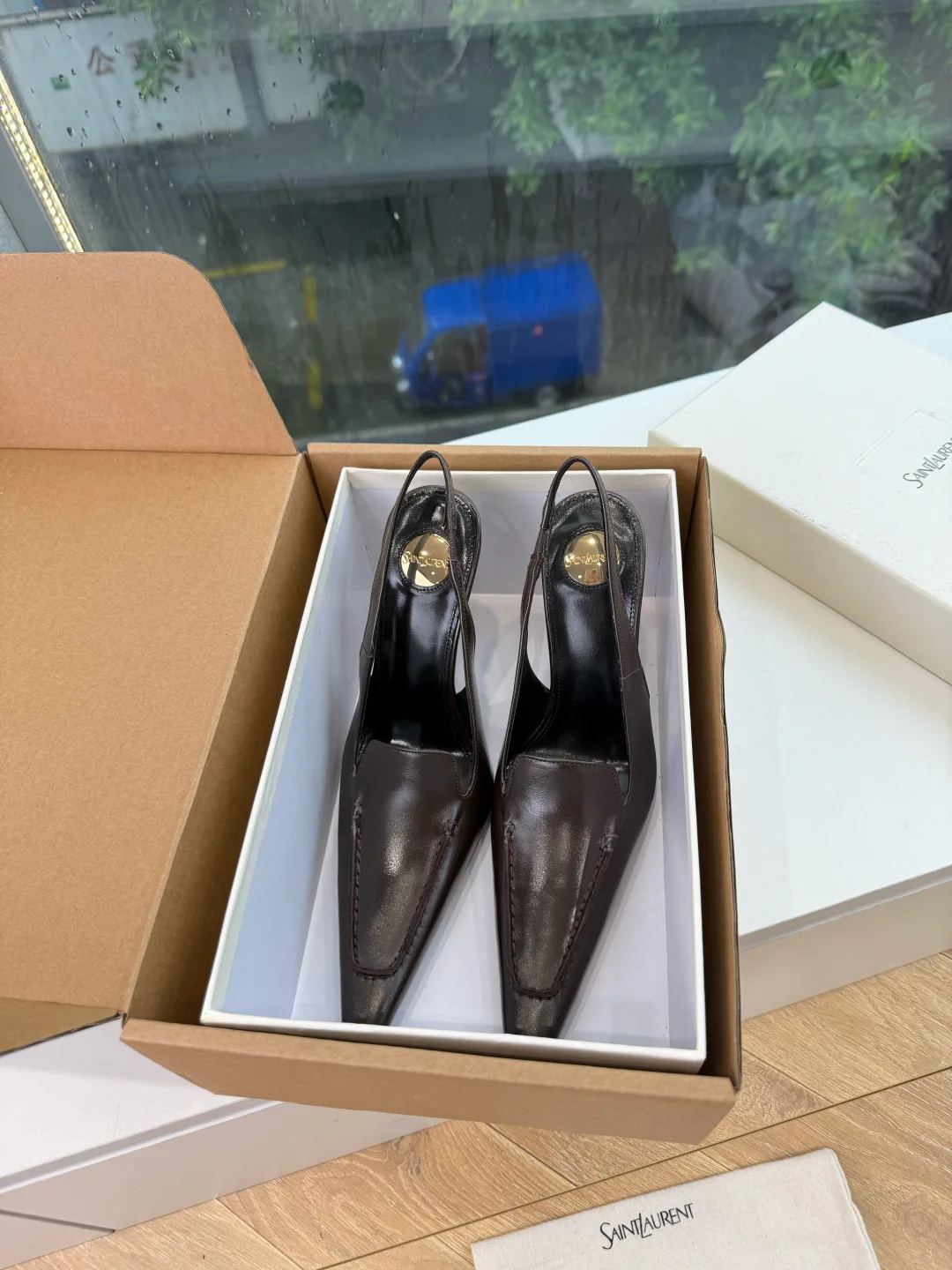 Women's Heels SAINT LAURENT 18104137
