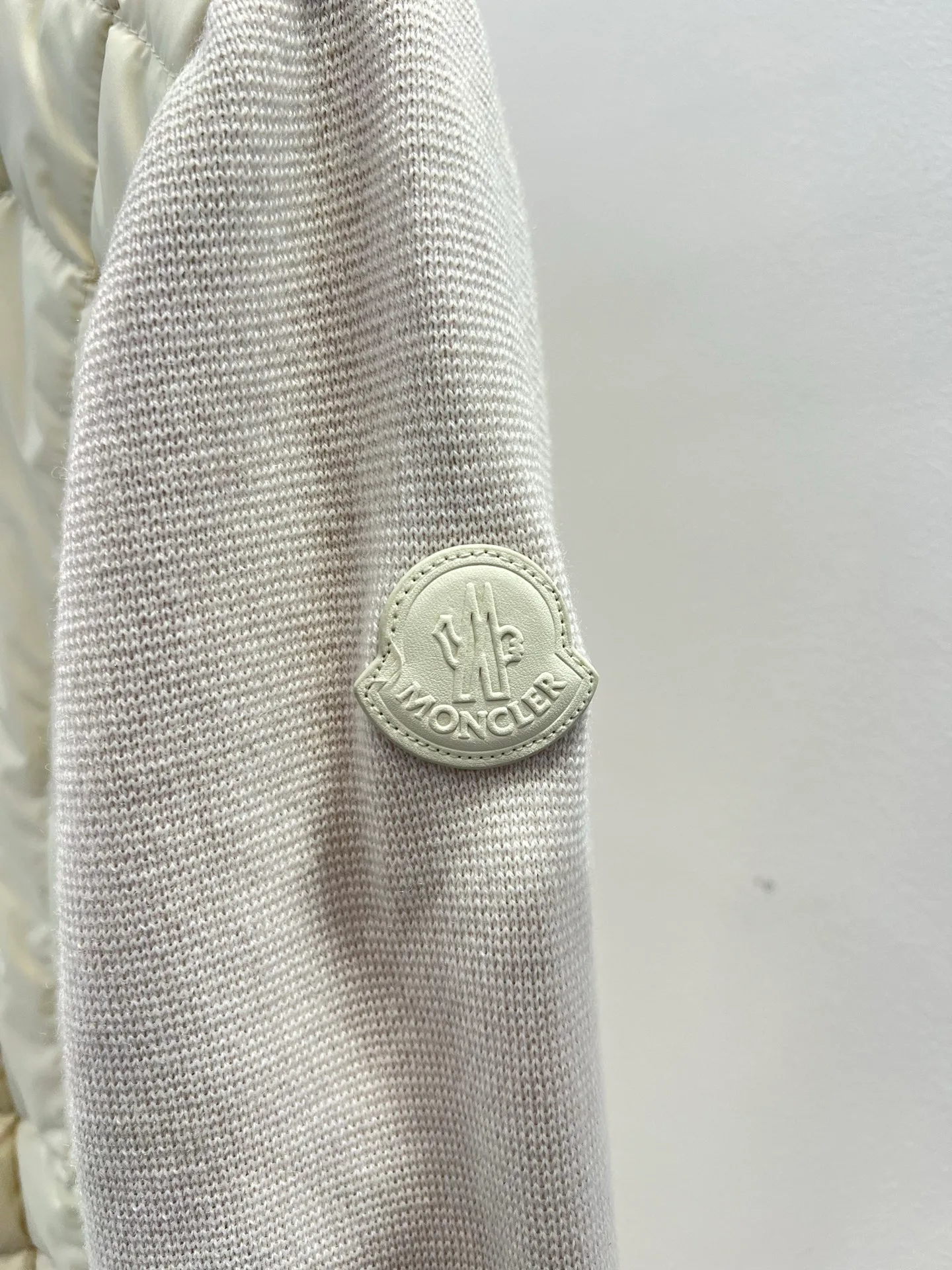 Men's Jackets And Down Jackets MONCLER 18330381