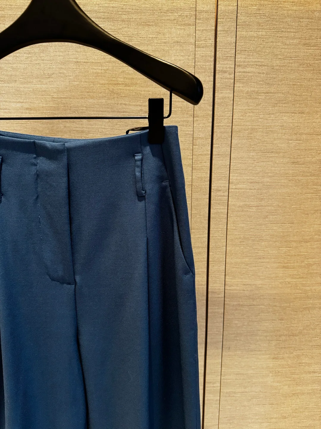 Women's Trousers CHANEL 17463238