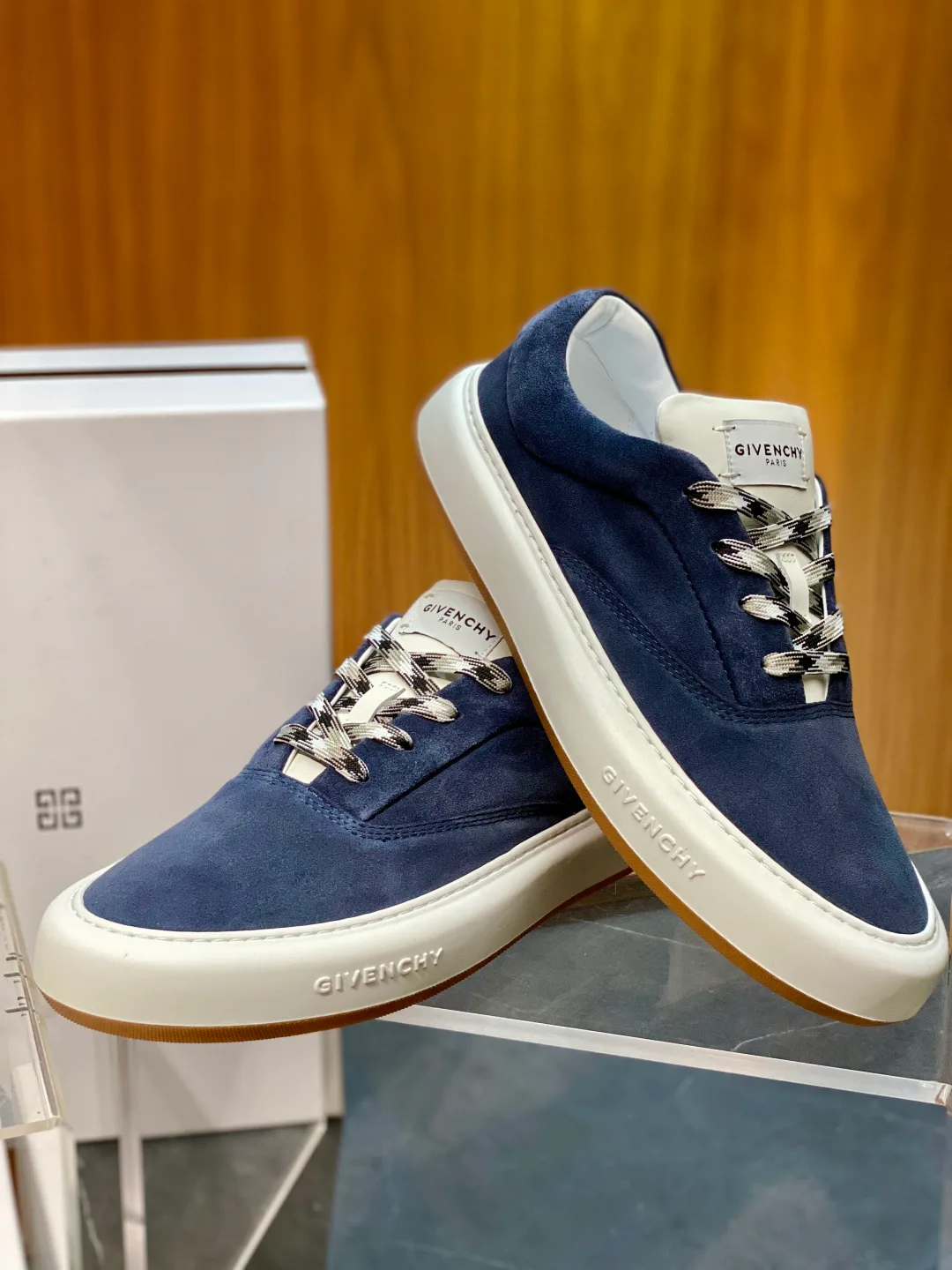 Кроссовки Мужские Givenchy 18562066