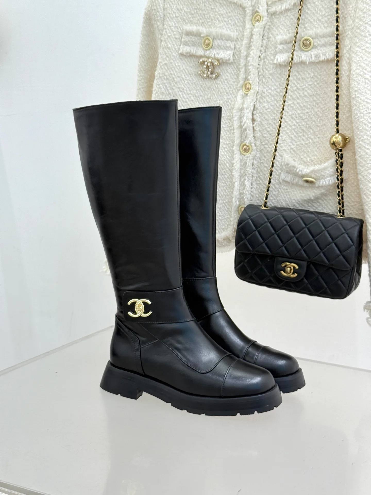 Women's Boots CHANEL 18436500
